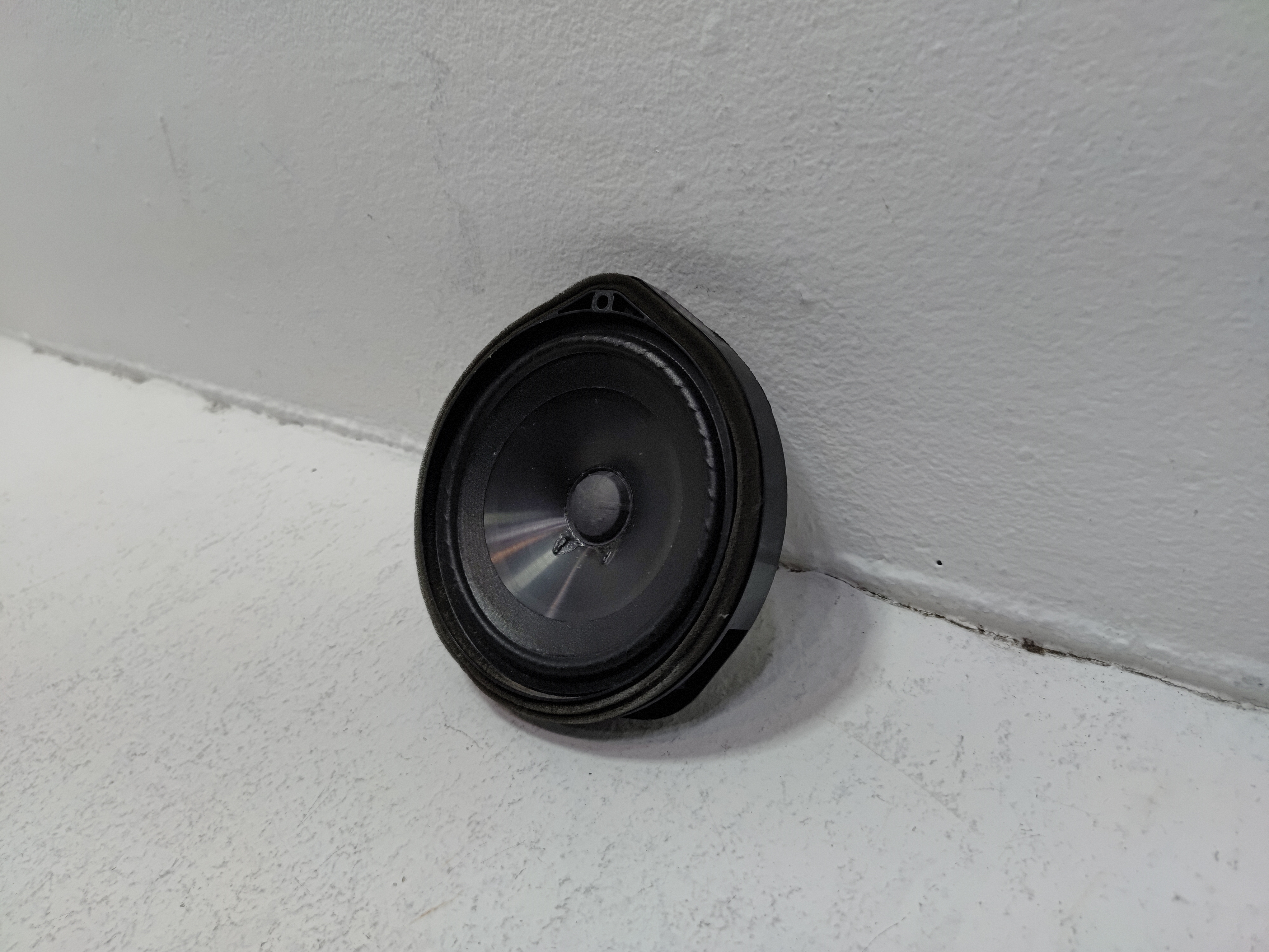 HONDA PILOT REAR RIGHT OR LEFT DOOR PANEL AUDIO SOUND SPEAKER 2016-2022 OEM 1PCS