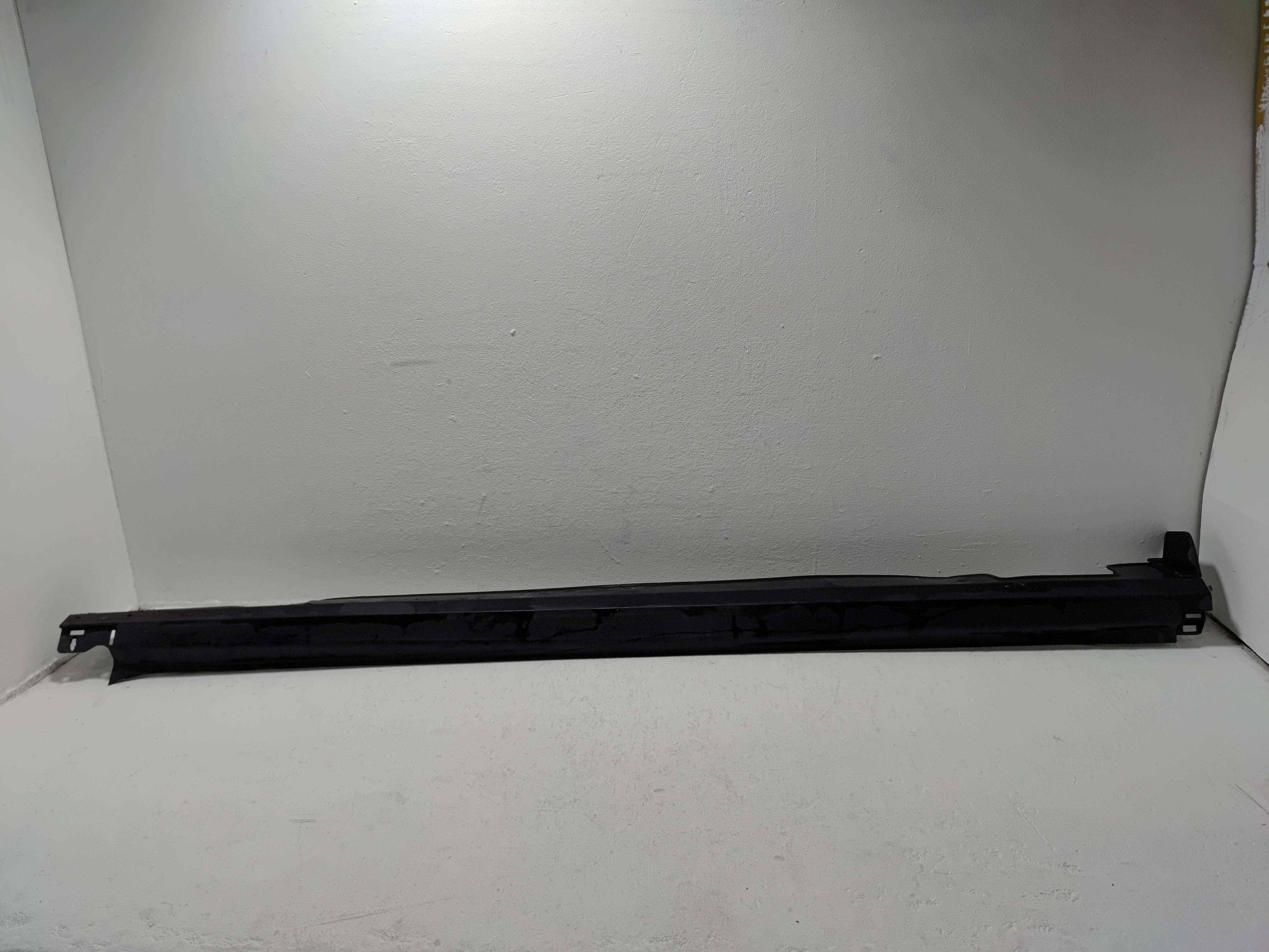 2016 - 2022 HONDA PILOT RIGHT PASSENGER SIDE ROCKER MOLDING OEM