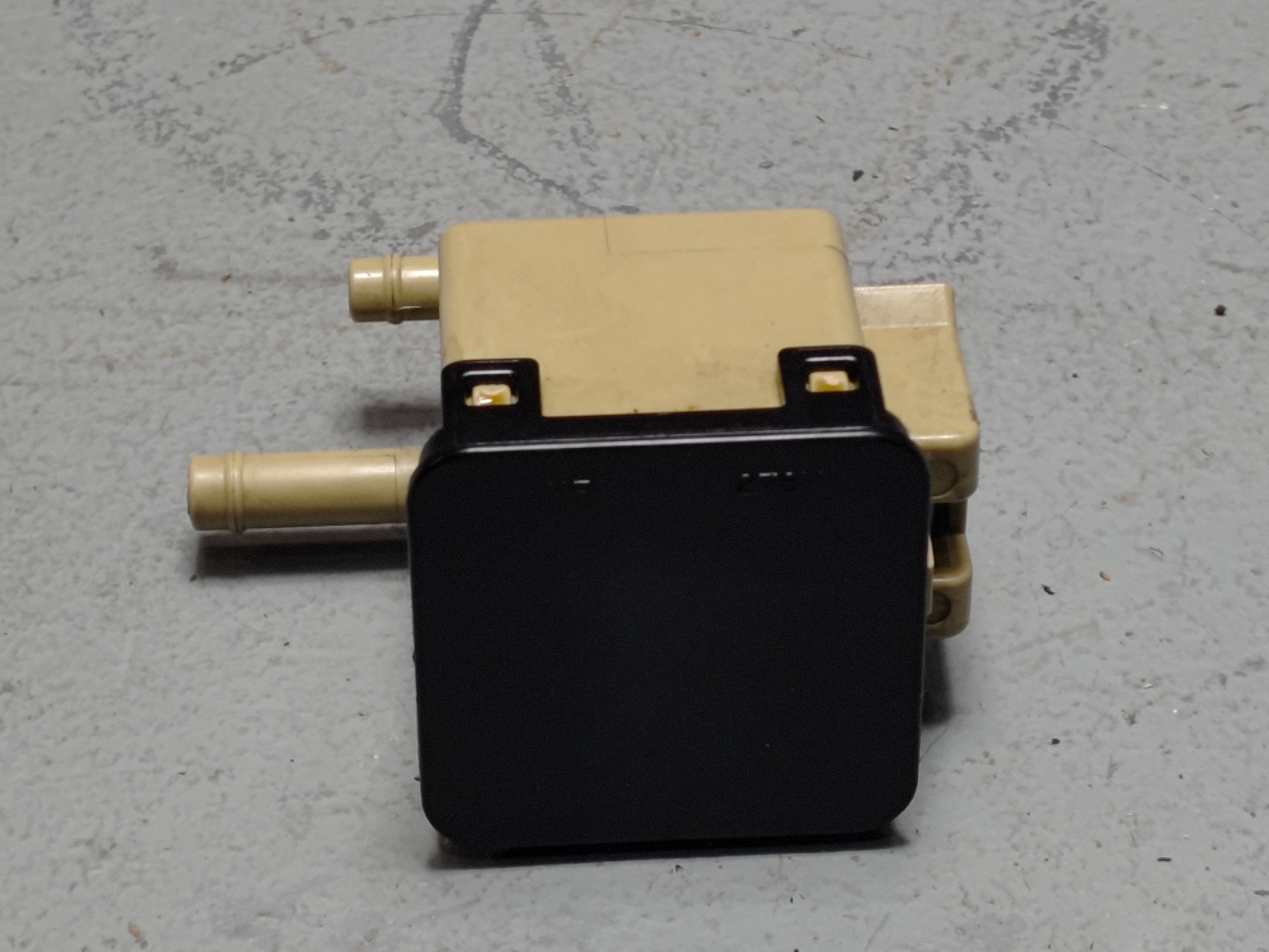 2016-2020 HONDA PILOT EX-L AT TRANSMISSION TRANSFER BREATHER VENT BOX OEM