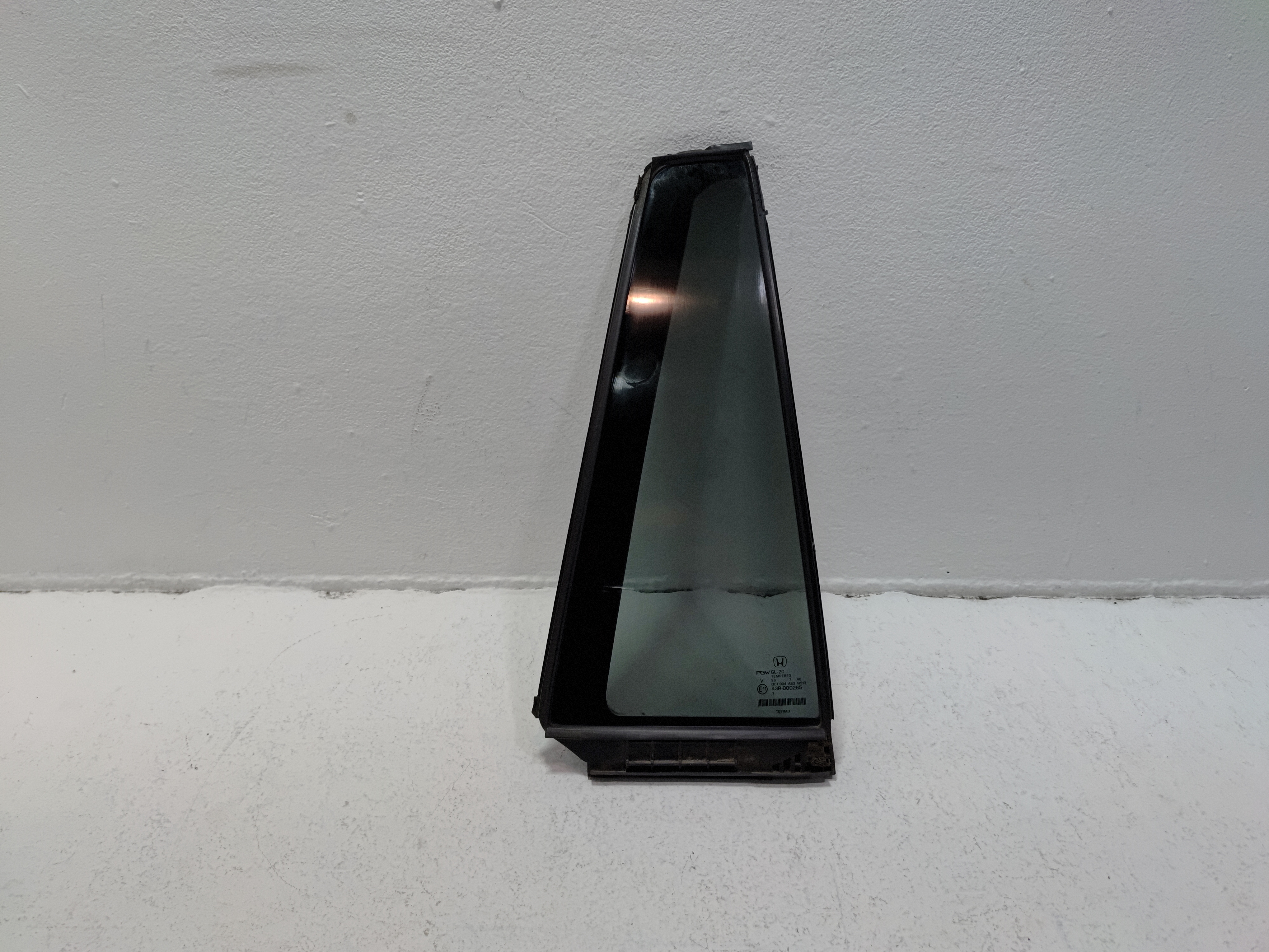 2019-2025 Honda Passport Rear Right Passenger Side Door Window Vent Glass OEM