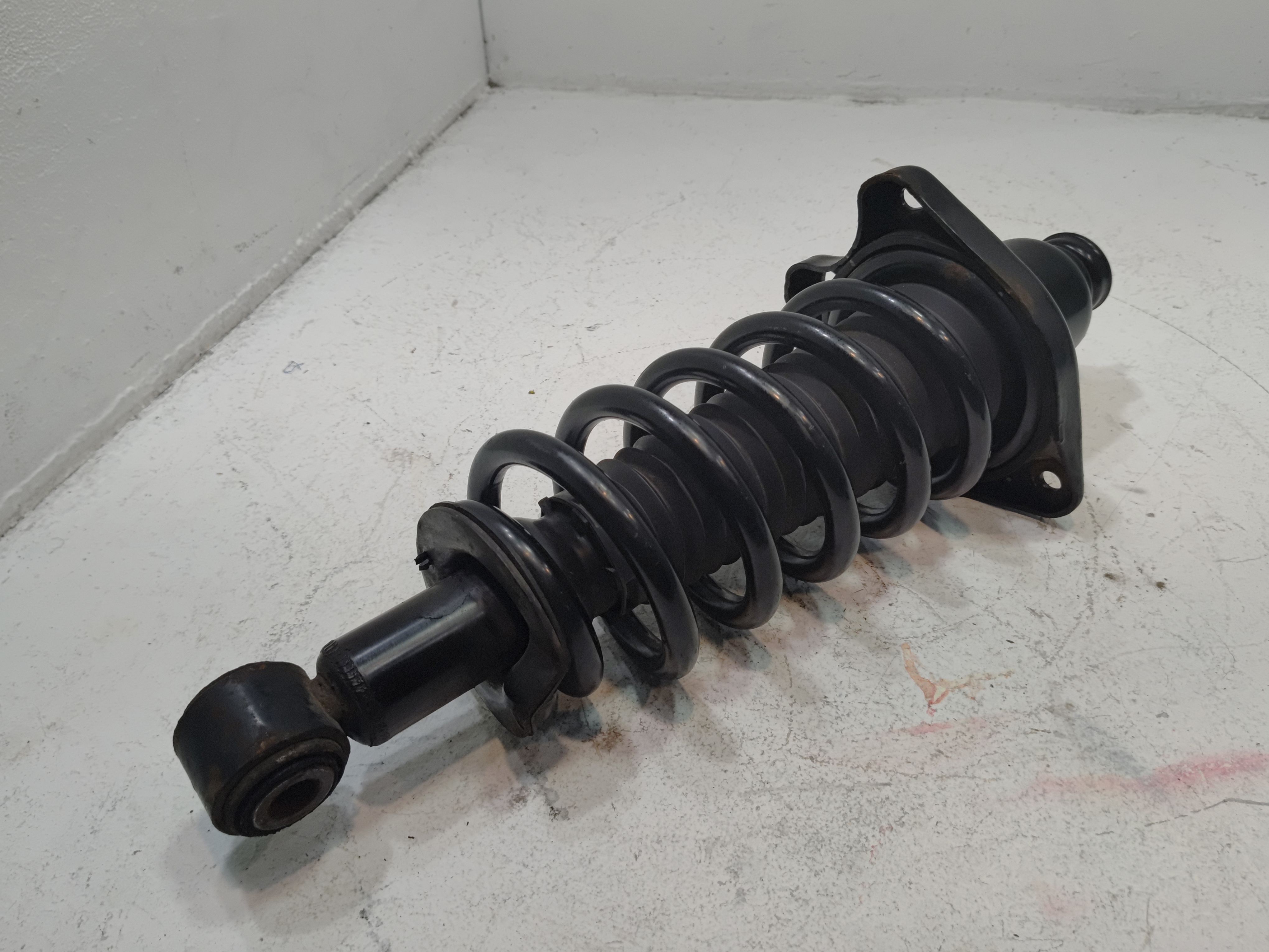 2016-2022 Honda Pilot AWD Rear Right or Left Side Strut Shock Absorber OEM