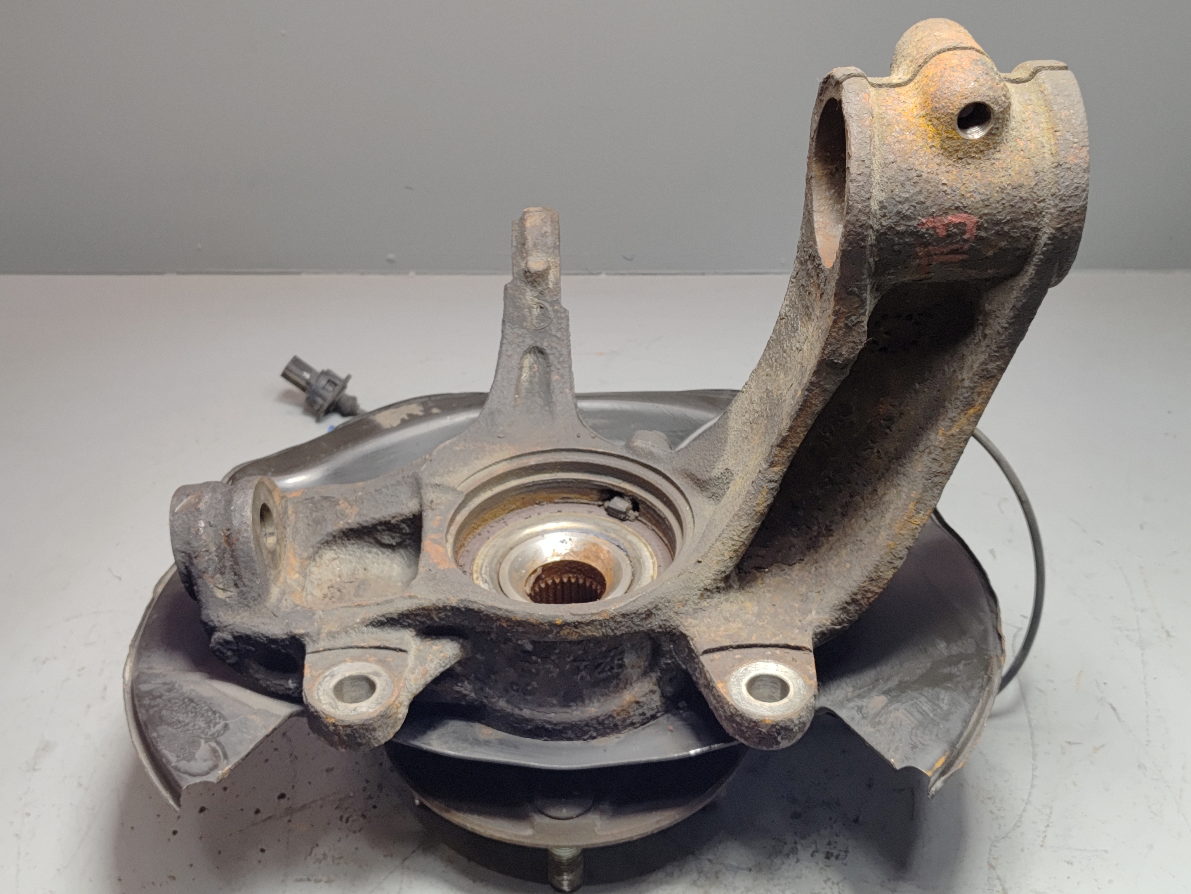 2016-2022 HONDA PILOT FRONT LEFT DRIVER SIDE SPINDLE KNUCKLE & HUB OEM