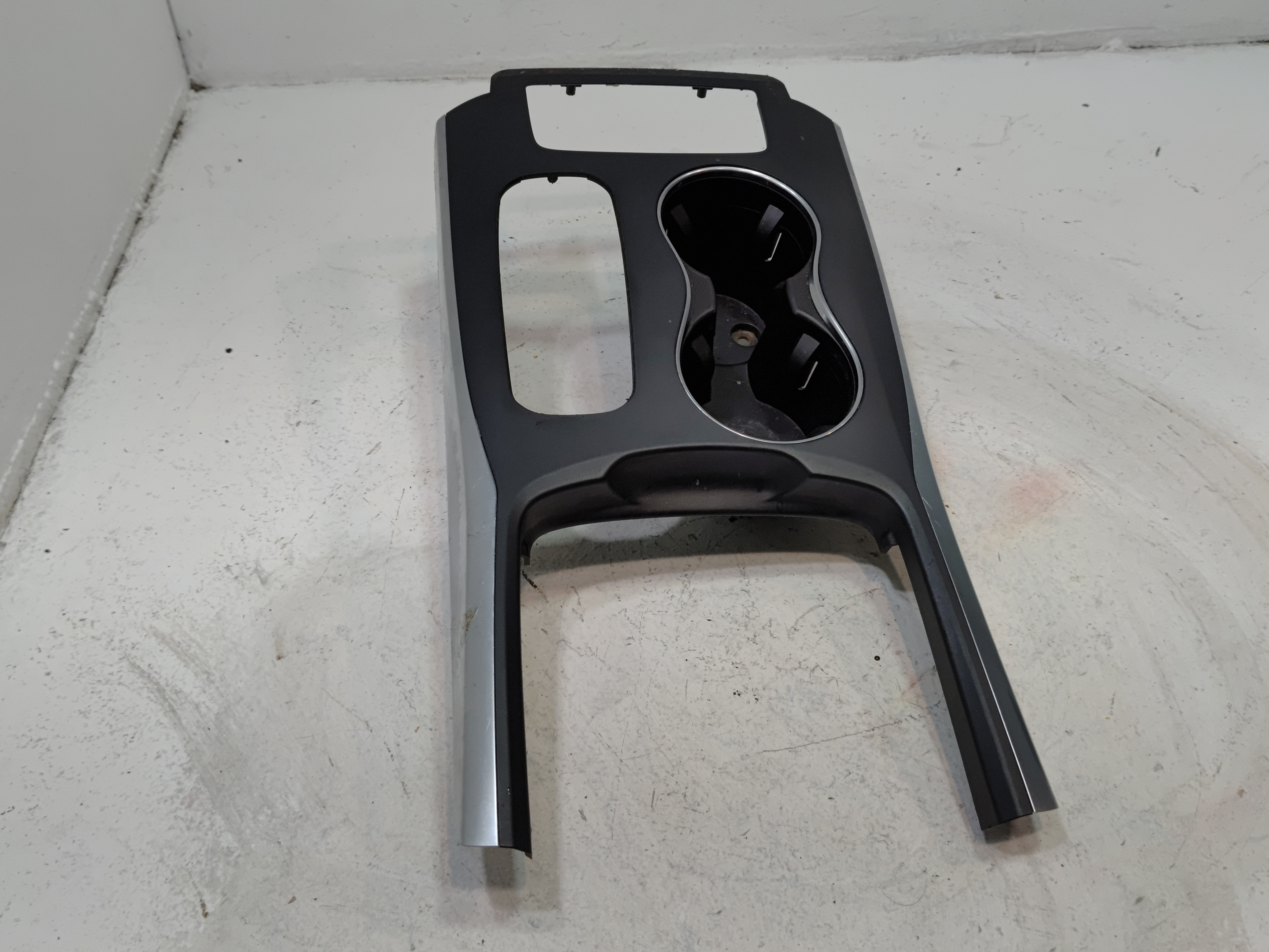 2017-2019 Honda Ridgeline Center Console Dual Cup Holder Panel Trim Assembly OEM