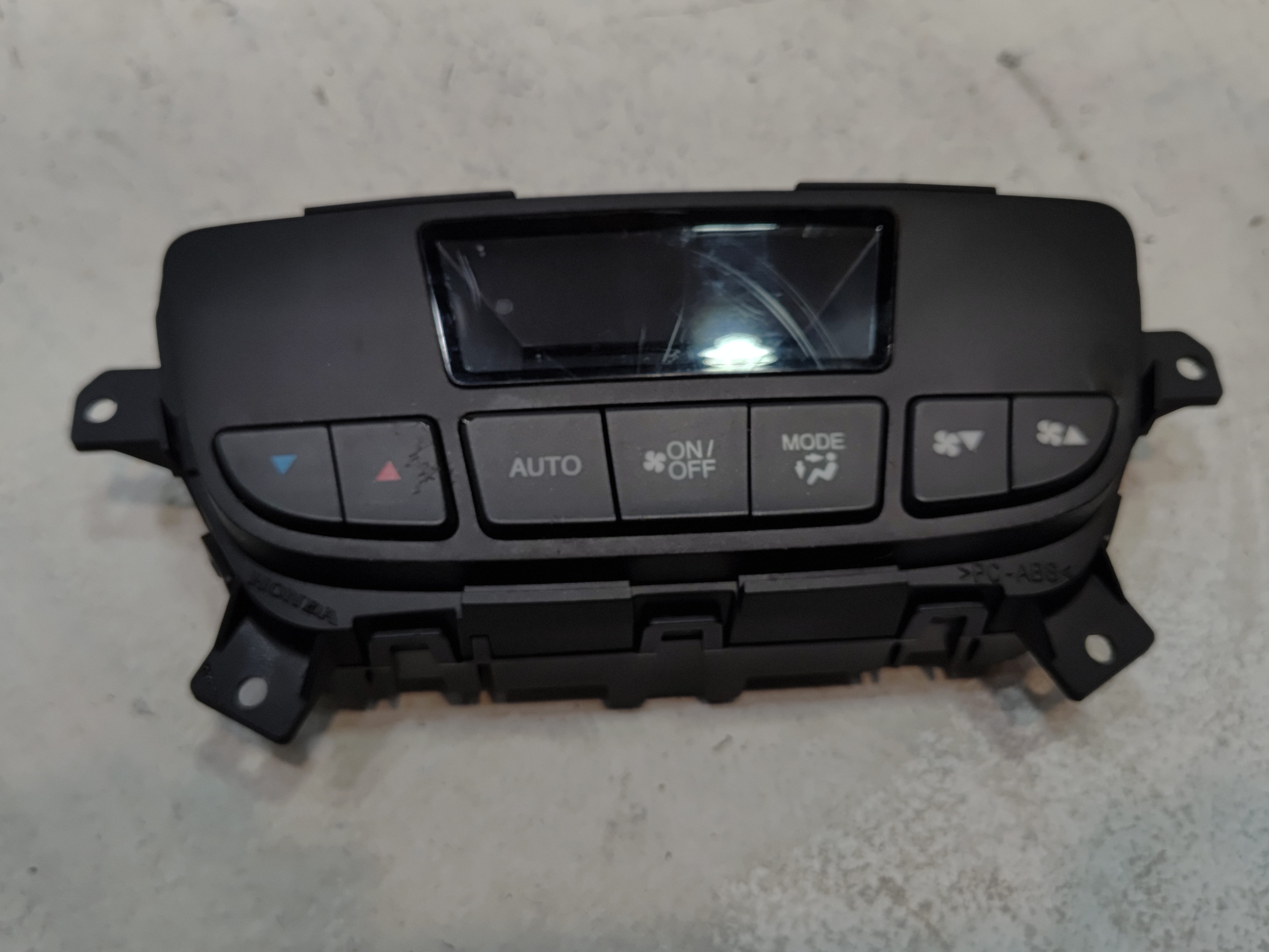 2016-2022 Honda Pilot Rear HVAC A/C Heater Climate Control Switch OEM