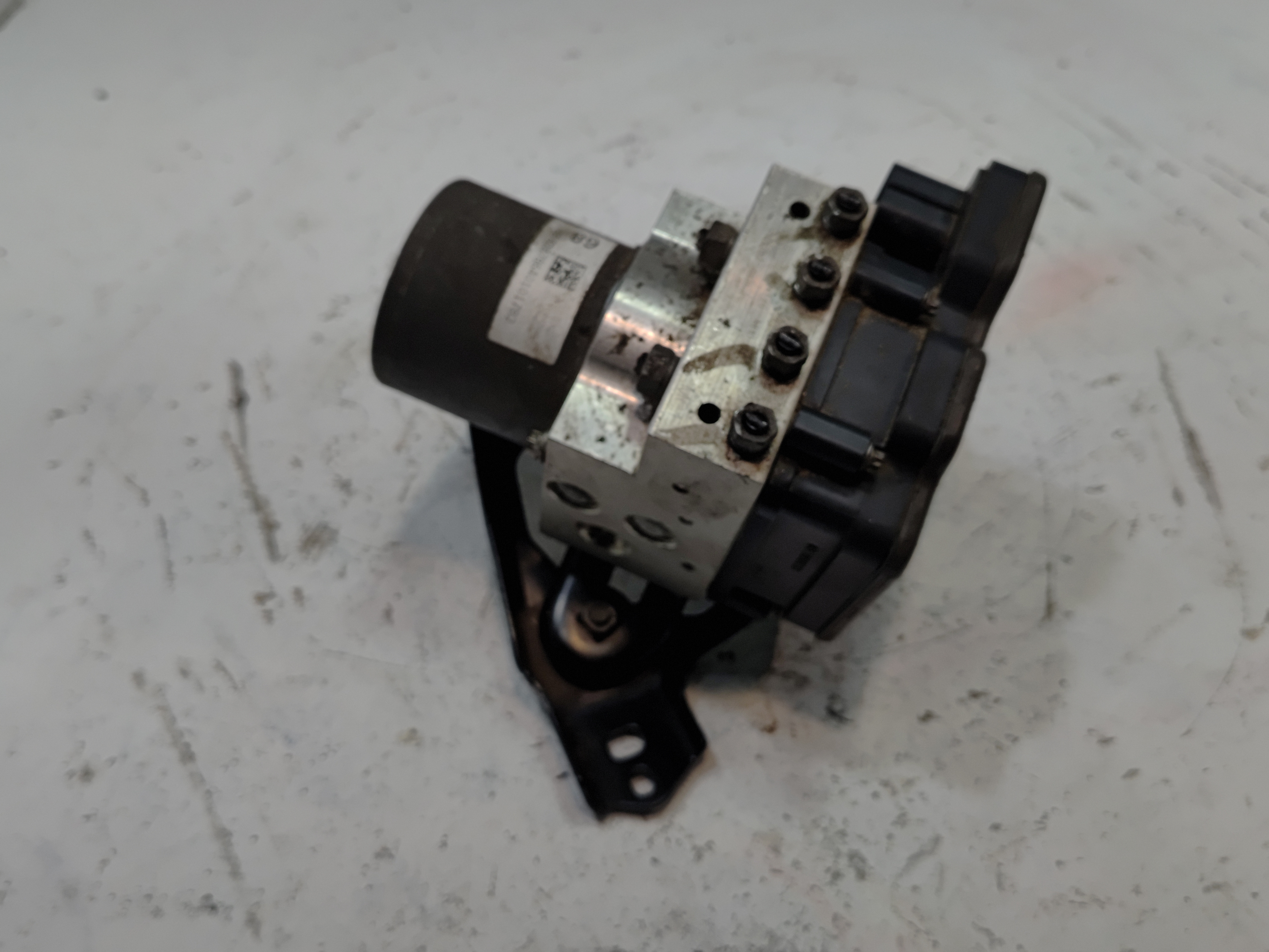 2017-2018 ACURA MDX 3.5L ABS ANTI LOCK BRAKE PUMP MODULE UNIT & BRACKET OEM