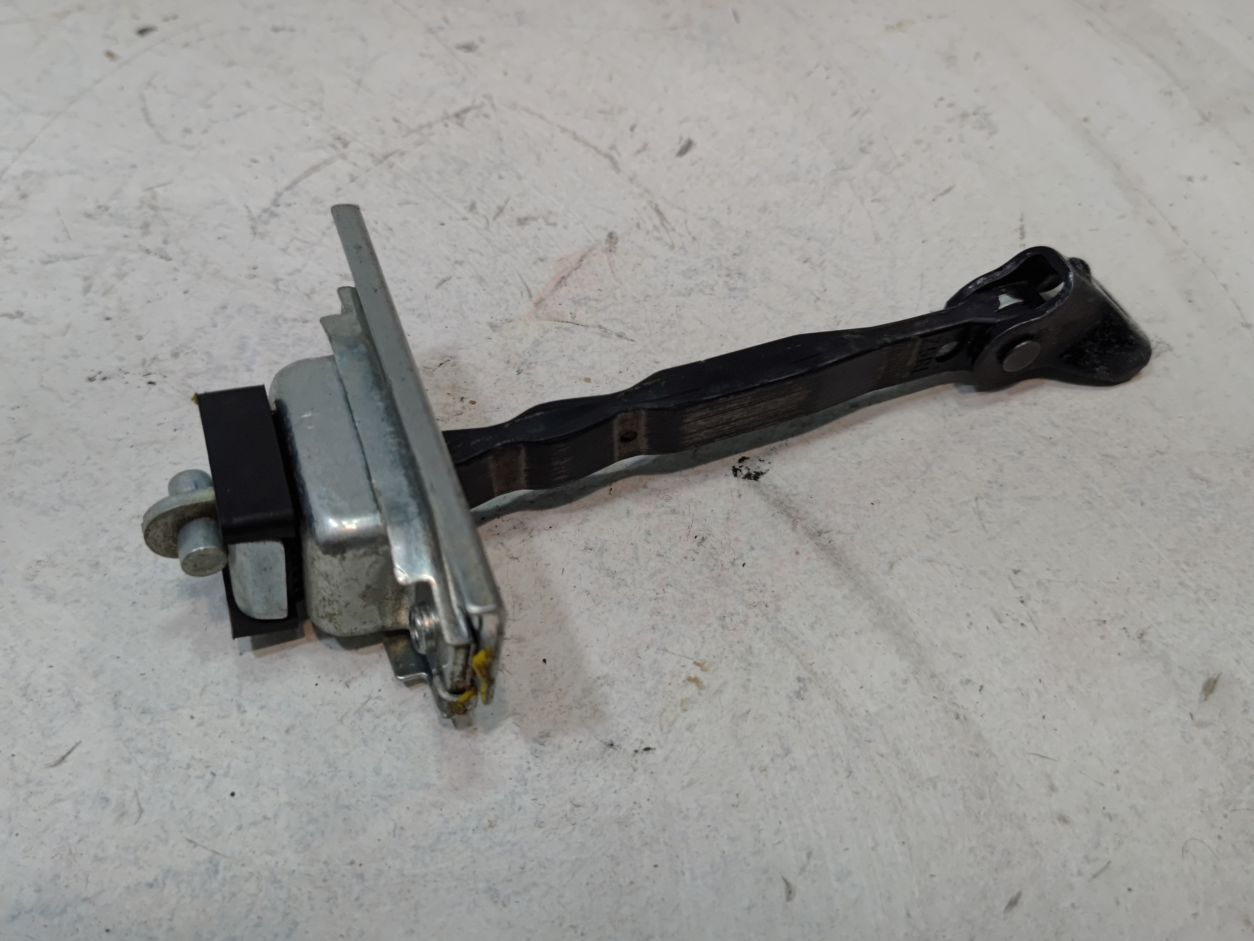 2014-2020 ACURA MDX REAR DRIVER SIDE DOOR HINGE CHECK STRAP STOP STOPPER OEM