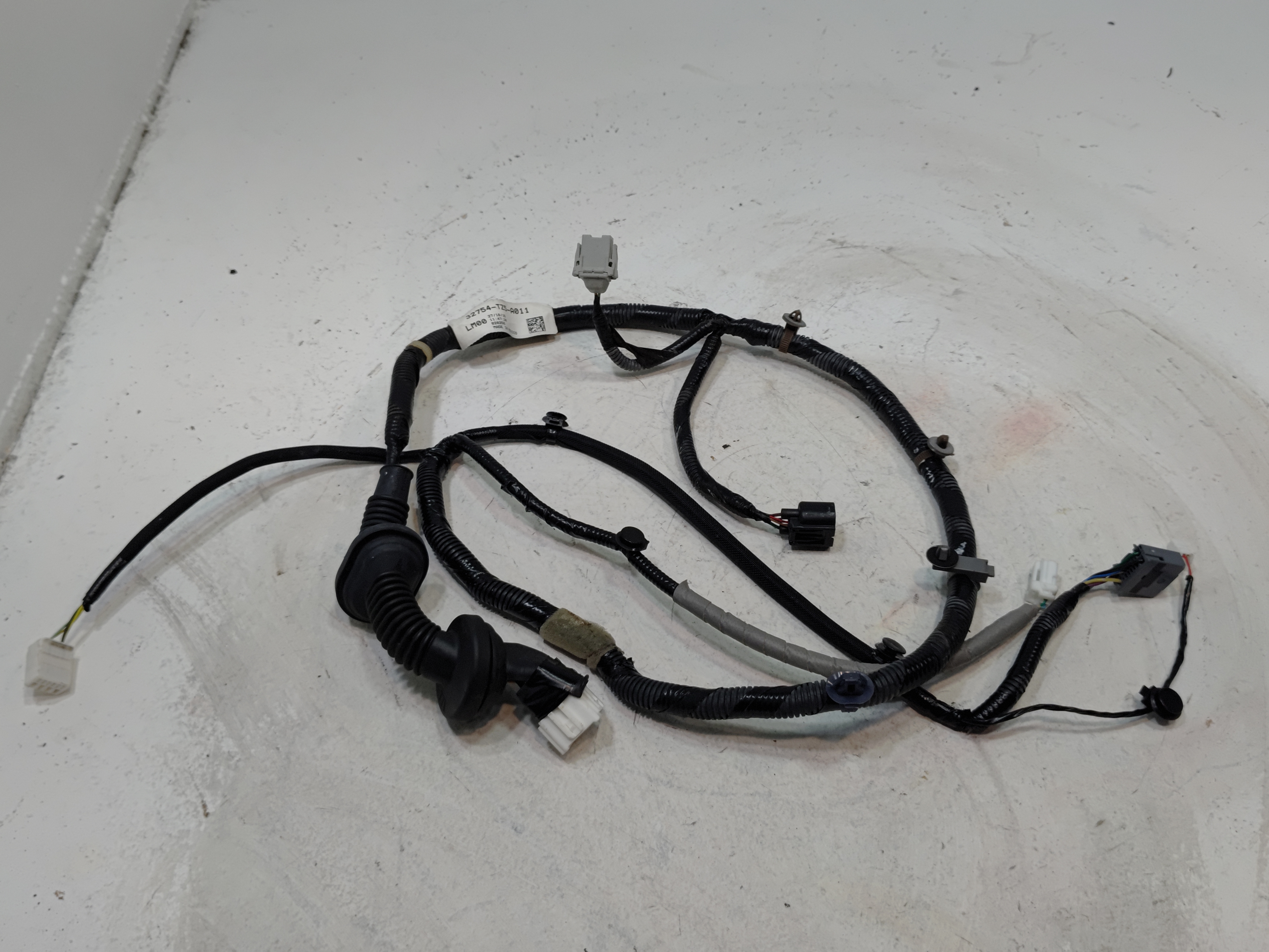 2017 - 2020 ACURA MDX REAR LEFT DRIVER SIDE DOOR WIRE WIRING HARNESS OEM