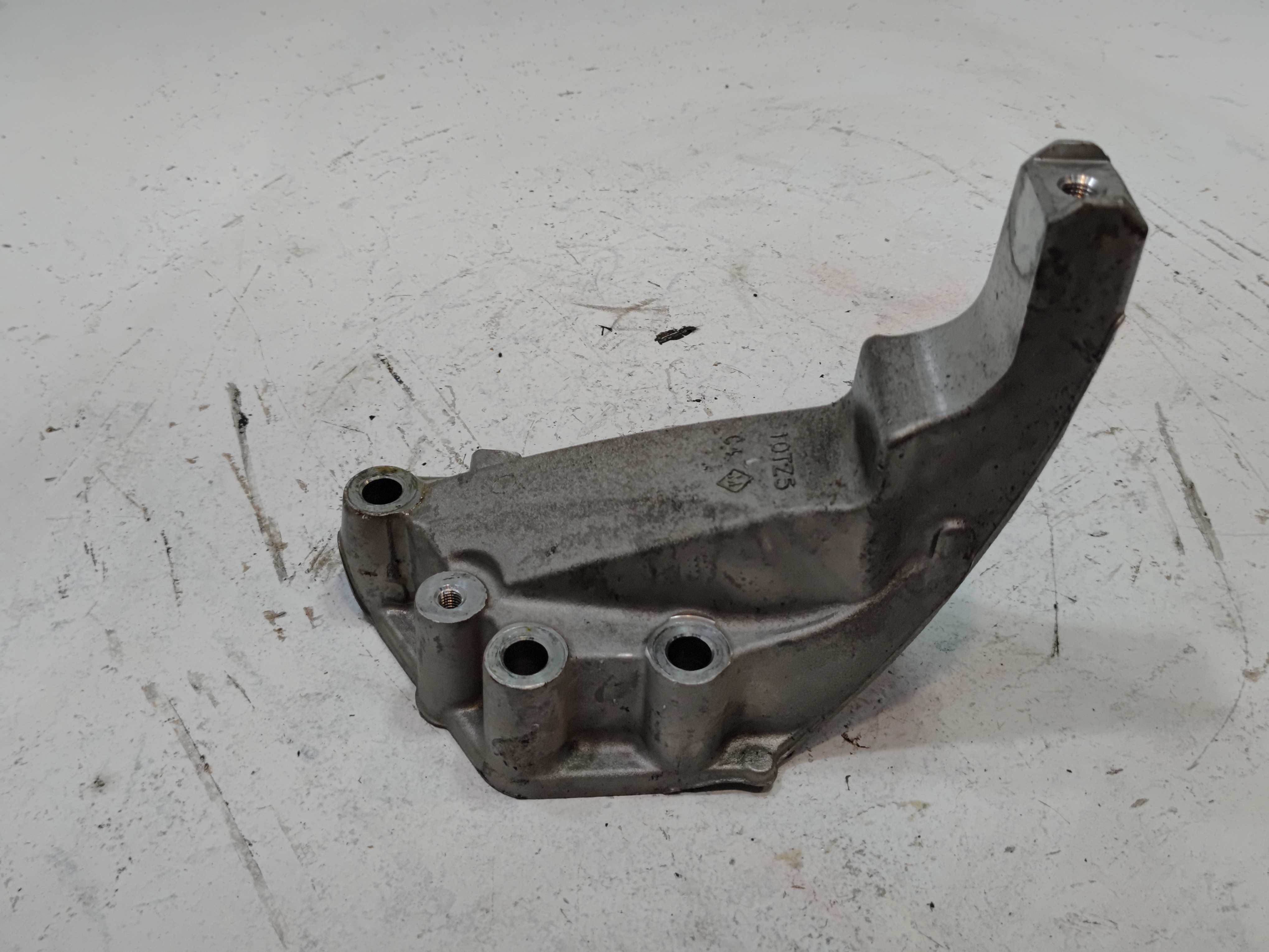2014-2020 Acura MDX 3.5L Engine Frame Rearward Mount Support Bracket OEM