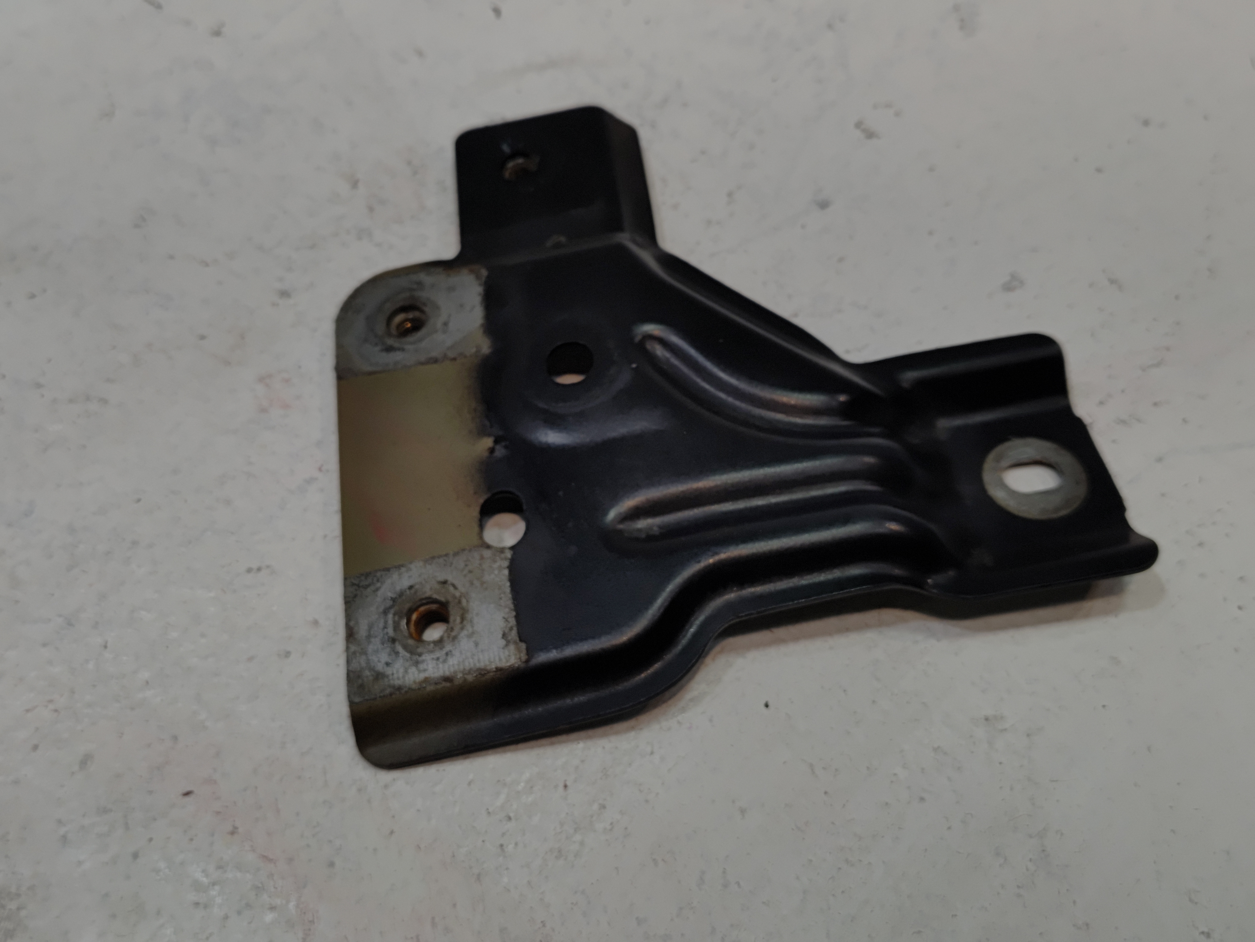 2017-20 Acura MDX Front Left Driver Side Fender Mount Support Bracket OEM NH731P