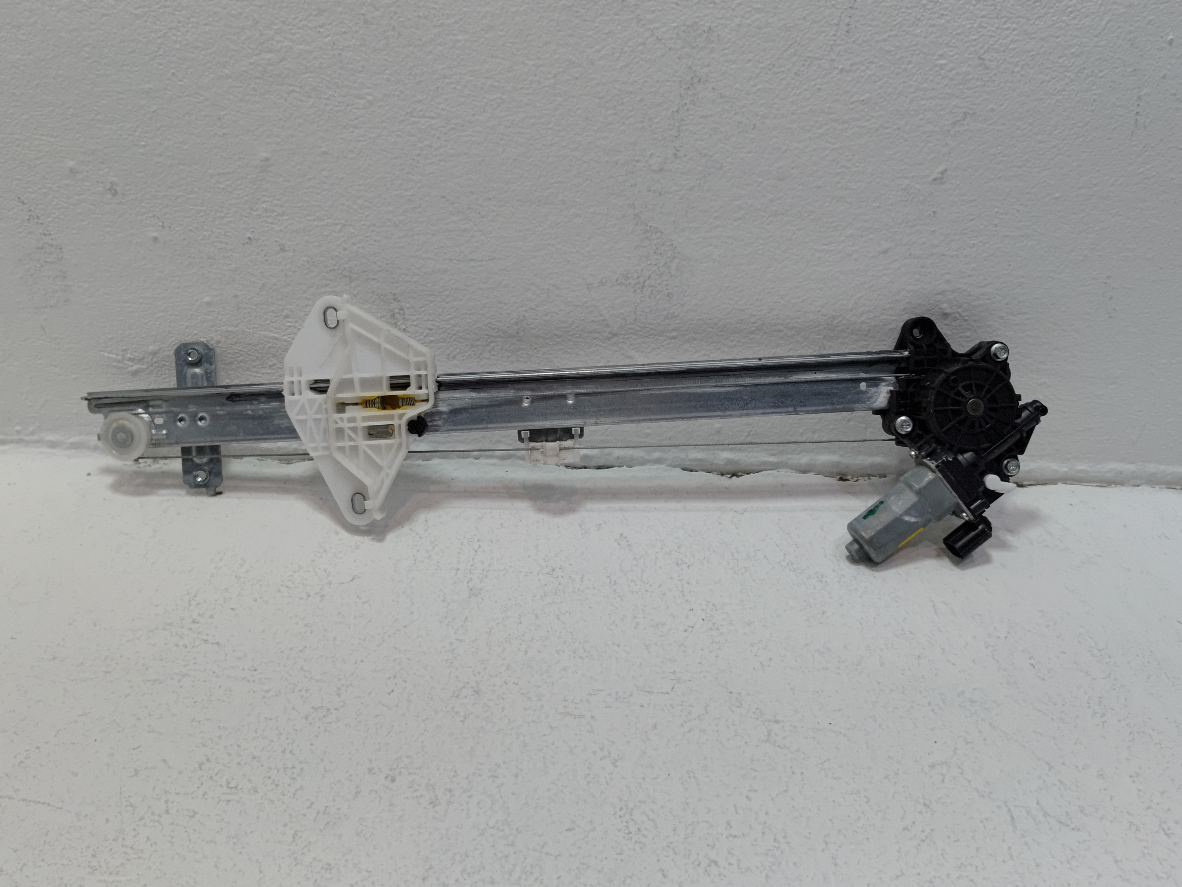 2014-2020 Acura MDX Front Left Driver Door Window Regulator w/Motor OEM