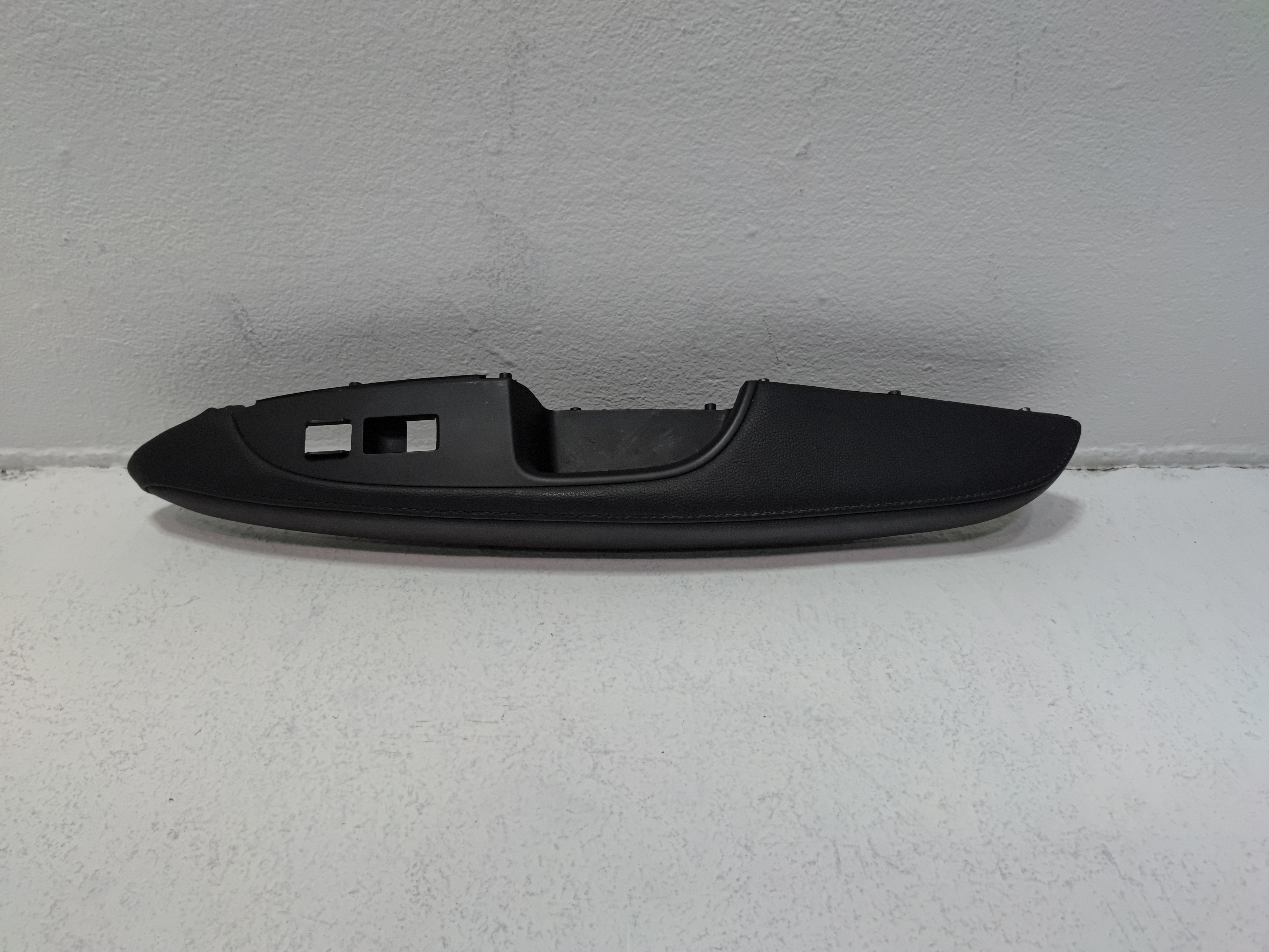 2014-2020 Acura MDX Front Right Passenger Side Door Armrest OEM