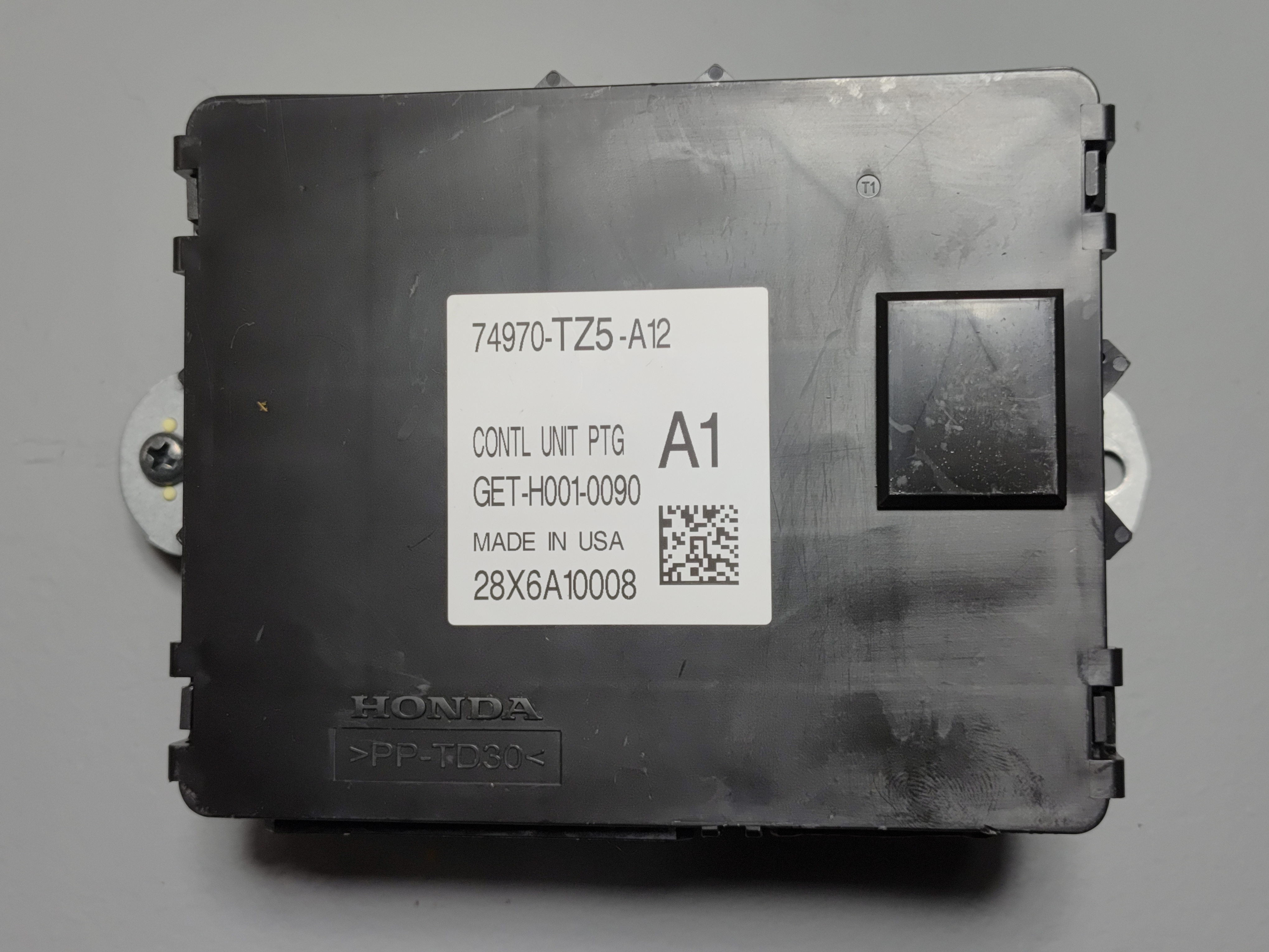 2017-2020 Acura MDX Tailgate Trunk Lid Power Control Module OEM