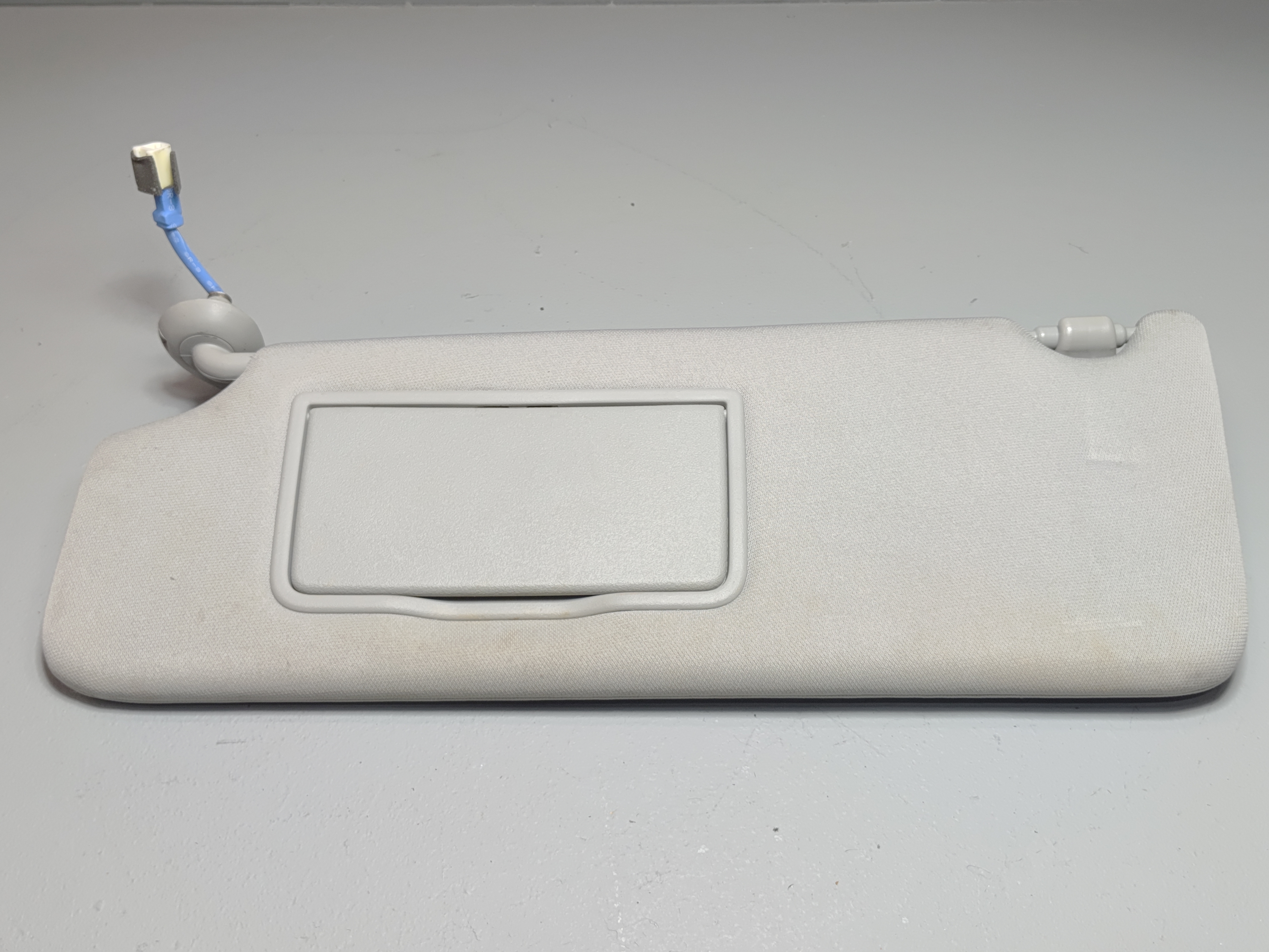 2017-2020 Acura MDX Front Windshield Left Driver Side Sun Visor Sunvisor OEM