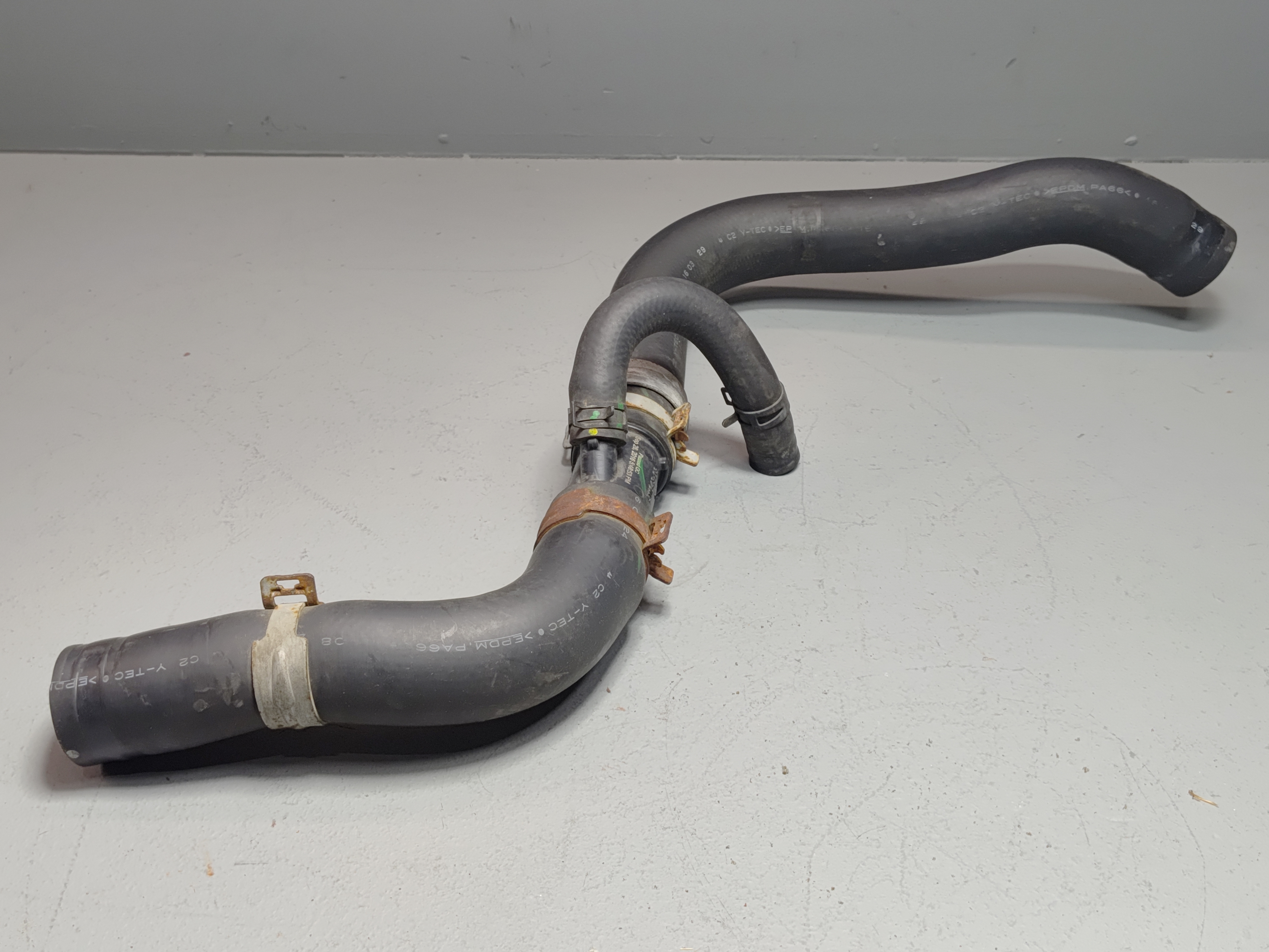 2016-2020 ACURA MDX 3.5L RADIATOR WATER COOLANT LOWER HOSE TUBE PIPE OEM