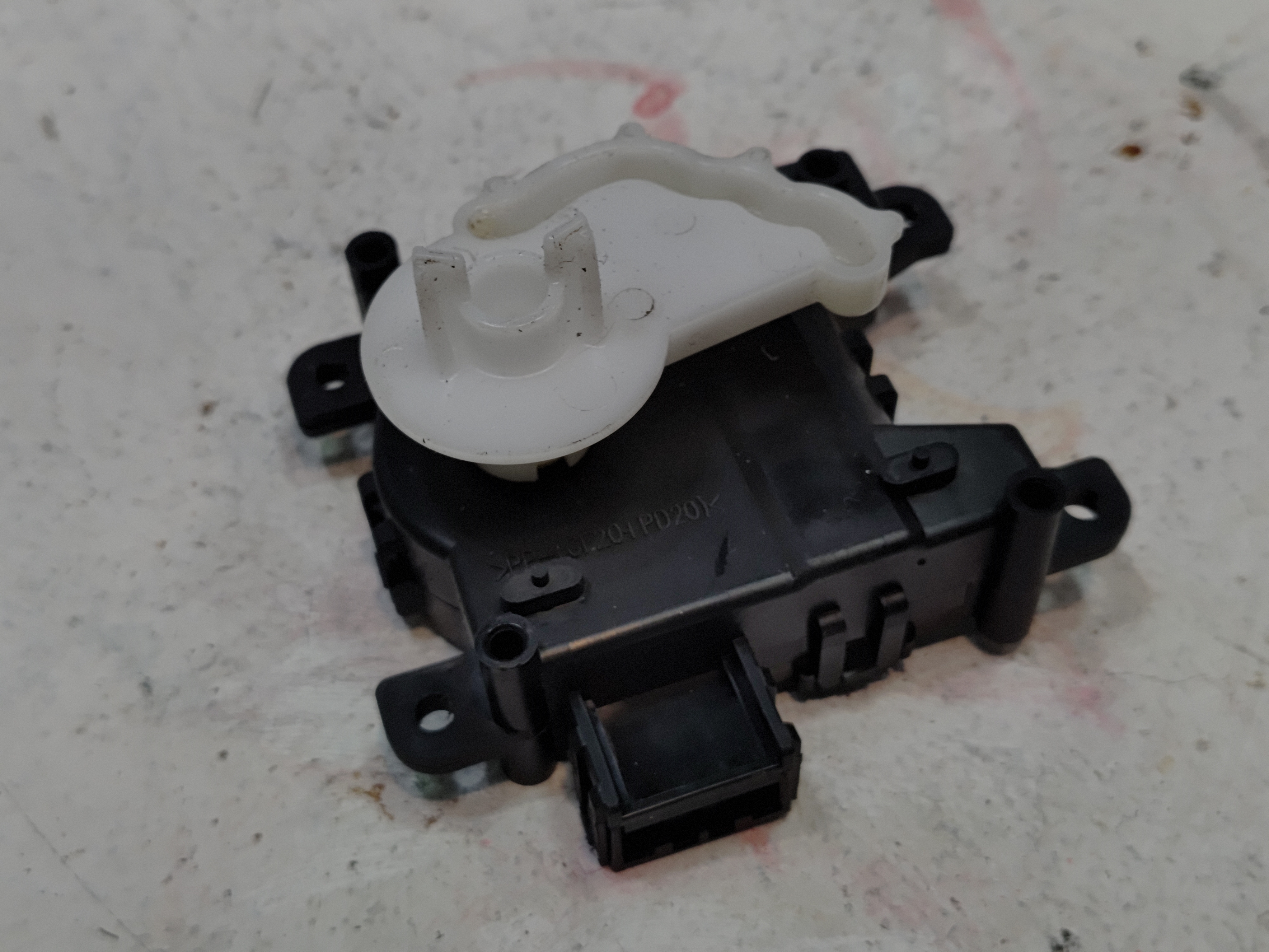 2014-2020 ACURA MDX HVAC DEFROSTER DUCT FLAP DOOR VENT BLEND MOTOR ACTUATOR OEM