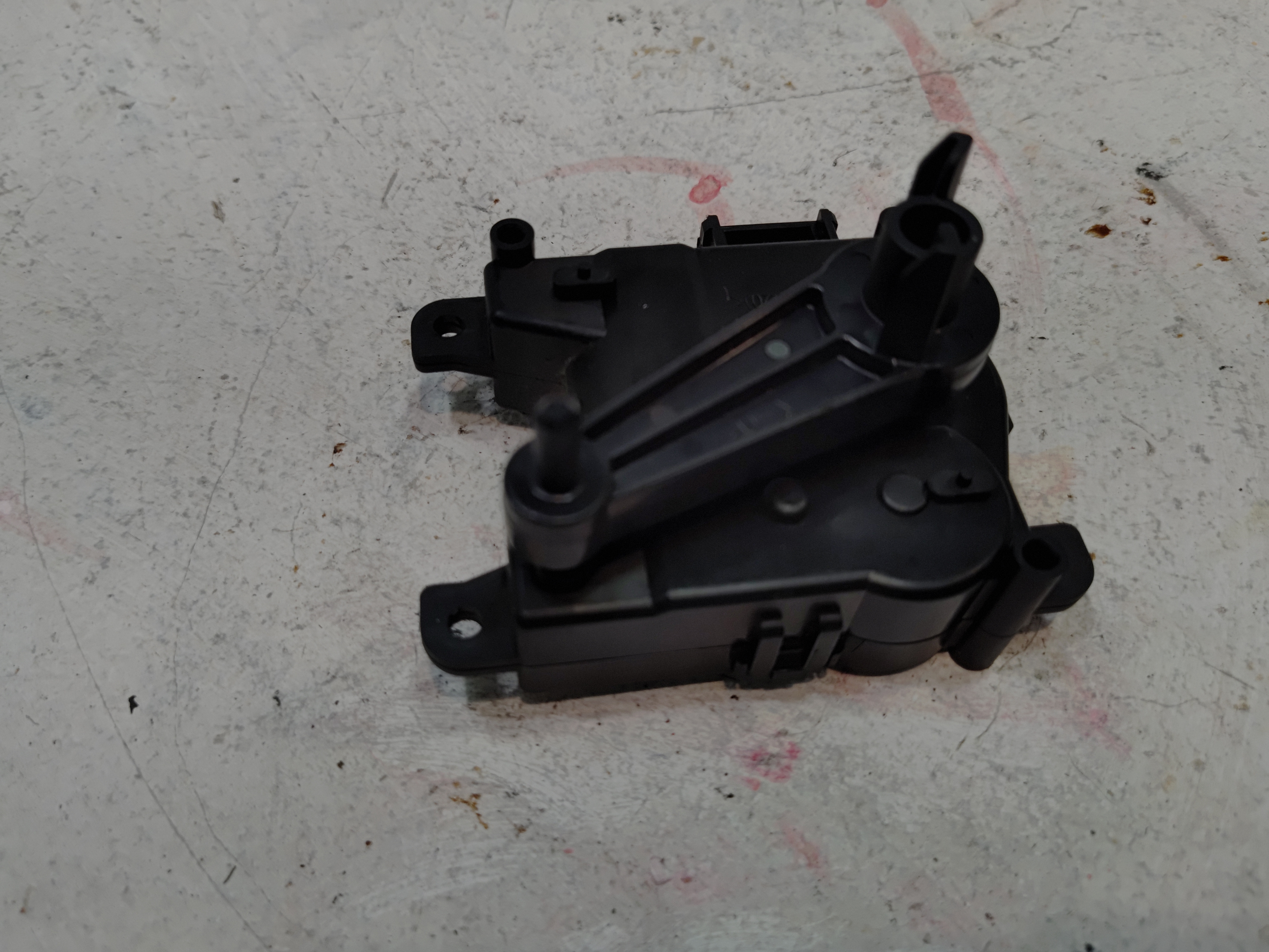 2014-2020 Acura MDX AC A/C Duct Vent Blend Flap Door Actuator Adjust Motor OEM