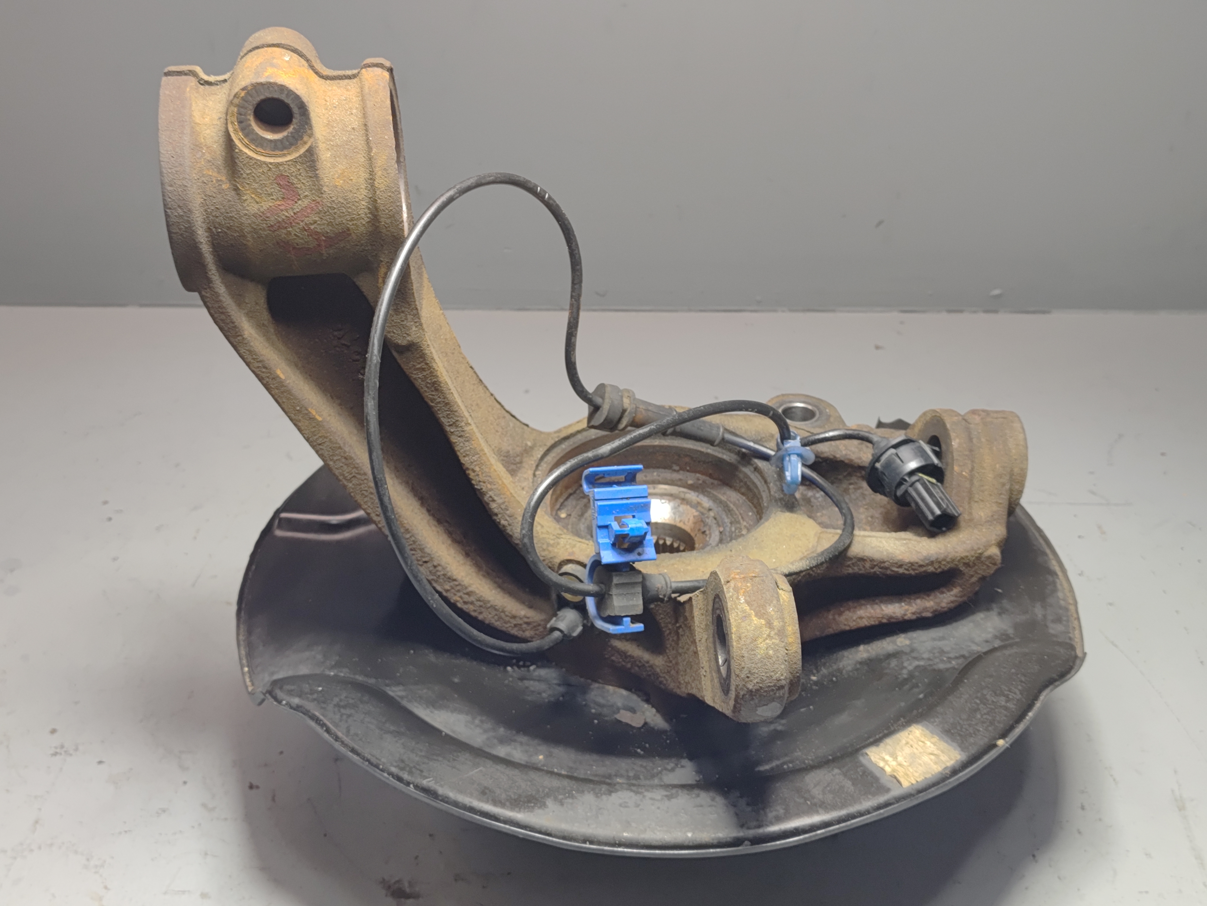 ACURA MDX 3.5L 2017-2020 FRONT LEFT DRIVER SIDE SPINDLE KNUCKLE HUB OEM