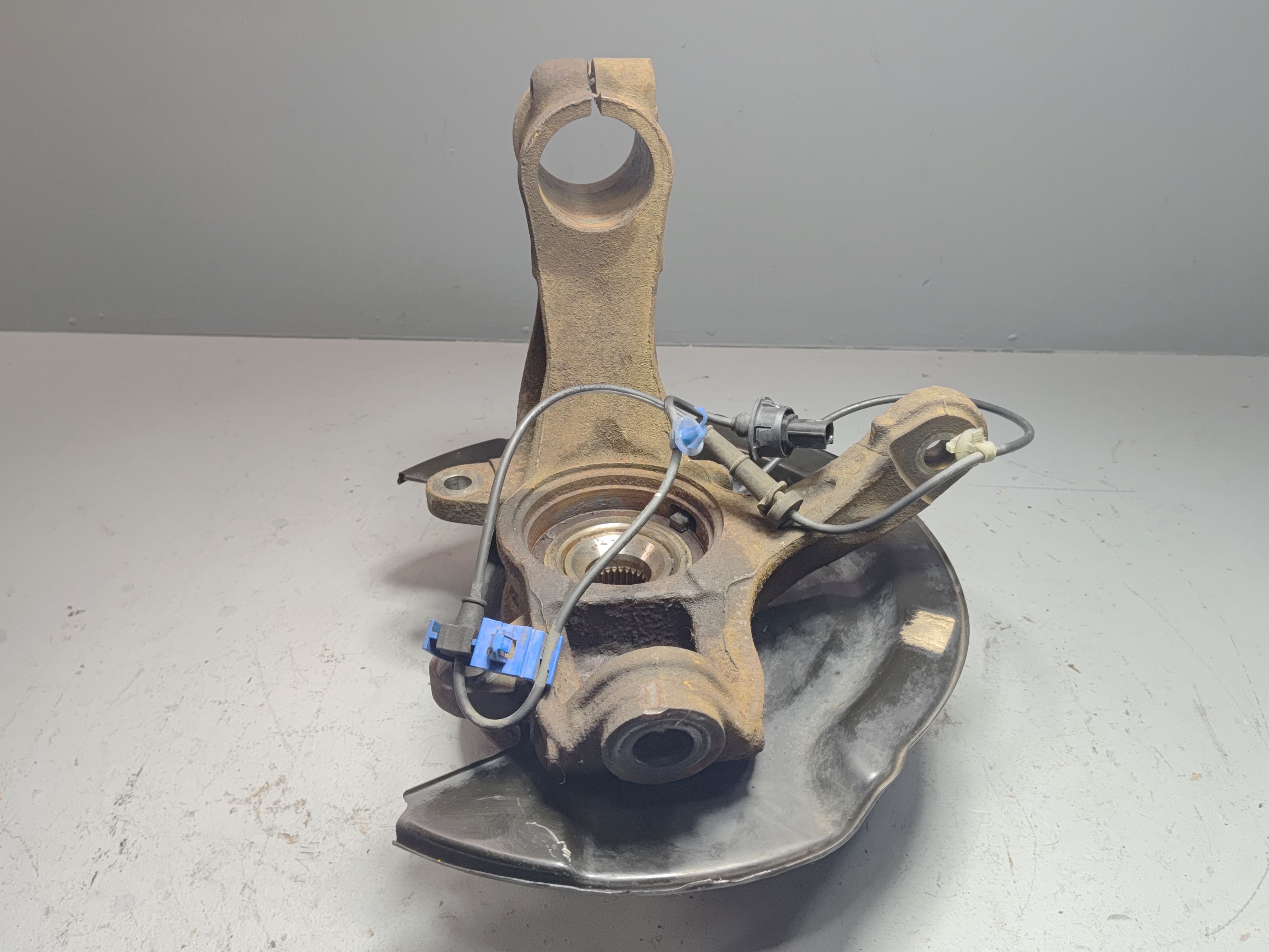 2017-2020 ACURA MDX 3.5L AWD FRONT RIGHT PASSENGER SIDE SPINDLE KNUCKLE HUB OEM