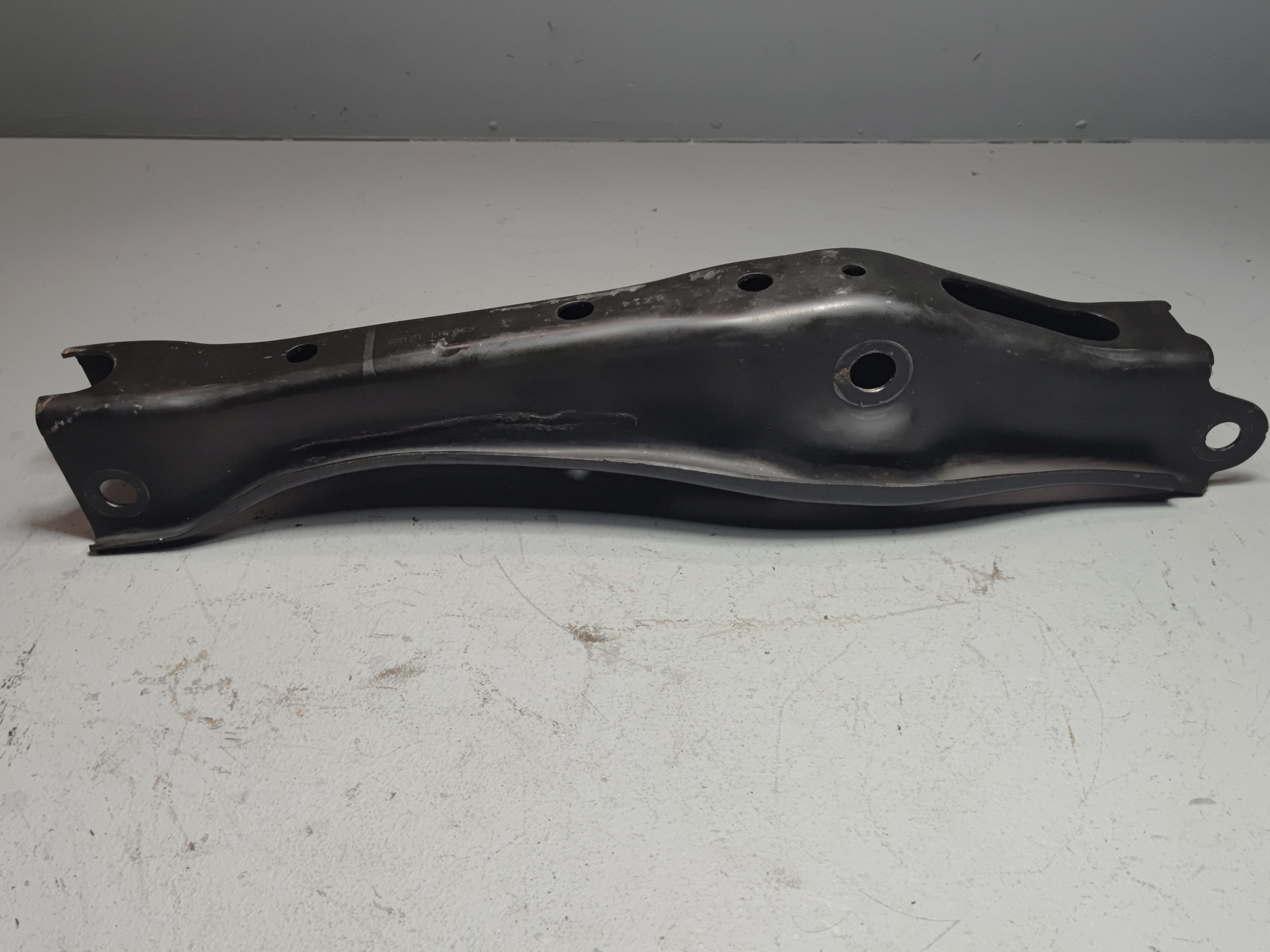 ACURA MDX 2014-2020 REAR LEFT DRIVER SIDE LOWER REARWARD CONTROL ARM OEM