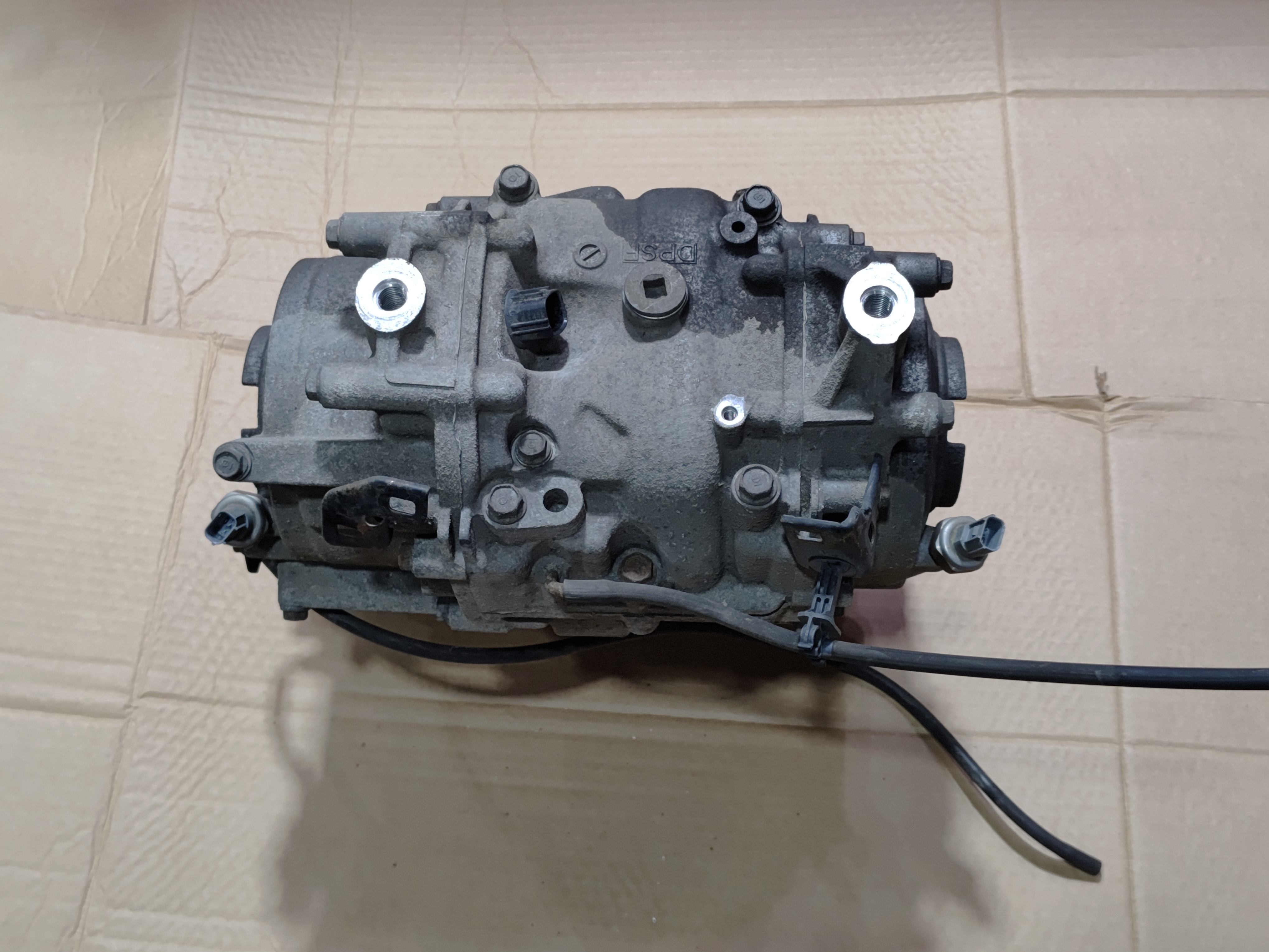 2016-2020 ACURA MDX  3.5L AWD REAR DIFFERENTIAL AXLE CARRIER OEM