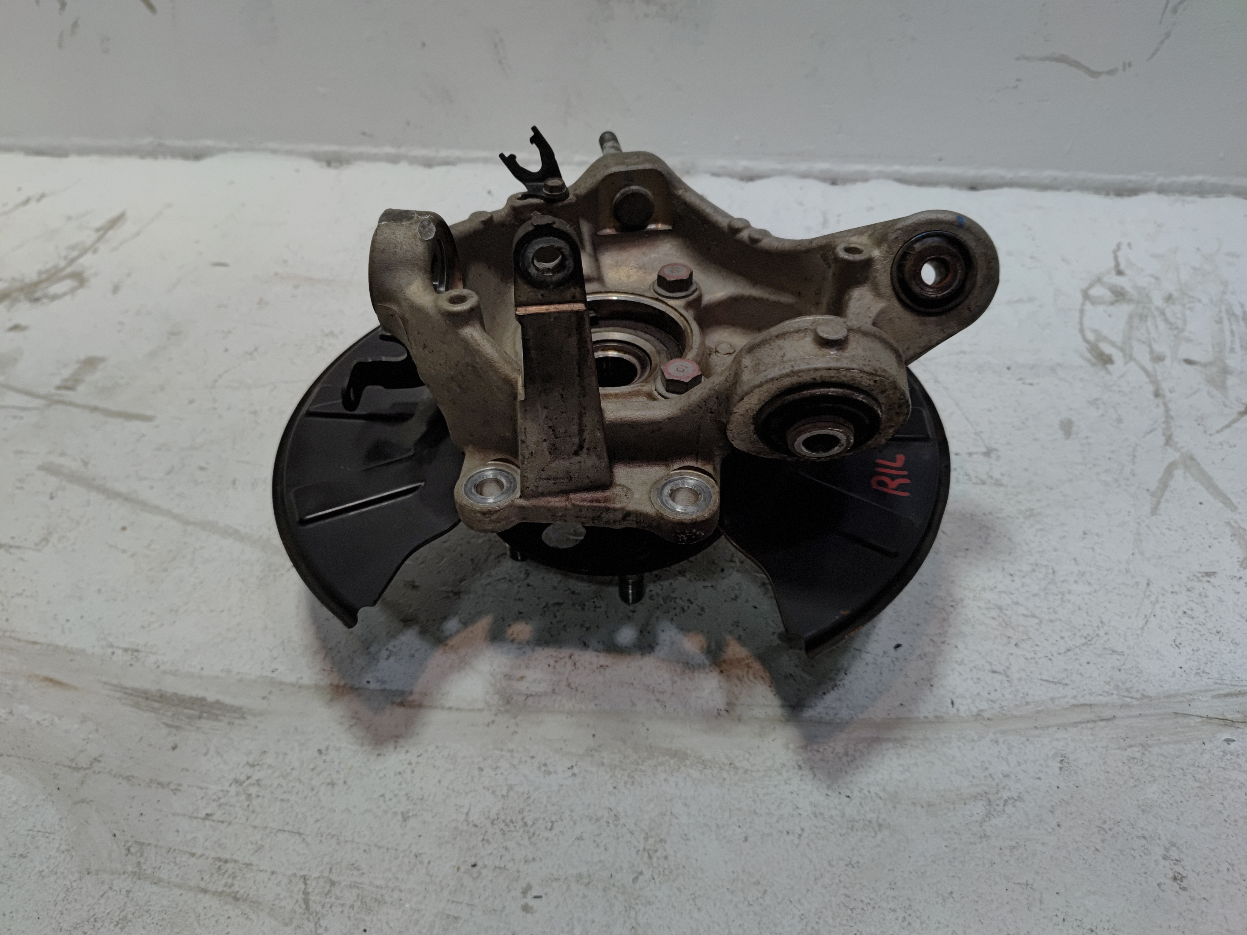 2017-2020 Acura MDX Rear Left Driver Suspension Spindle Knuckle & Hub OEM