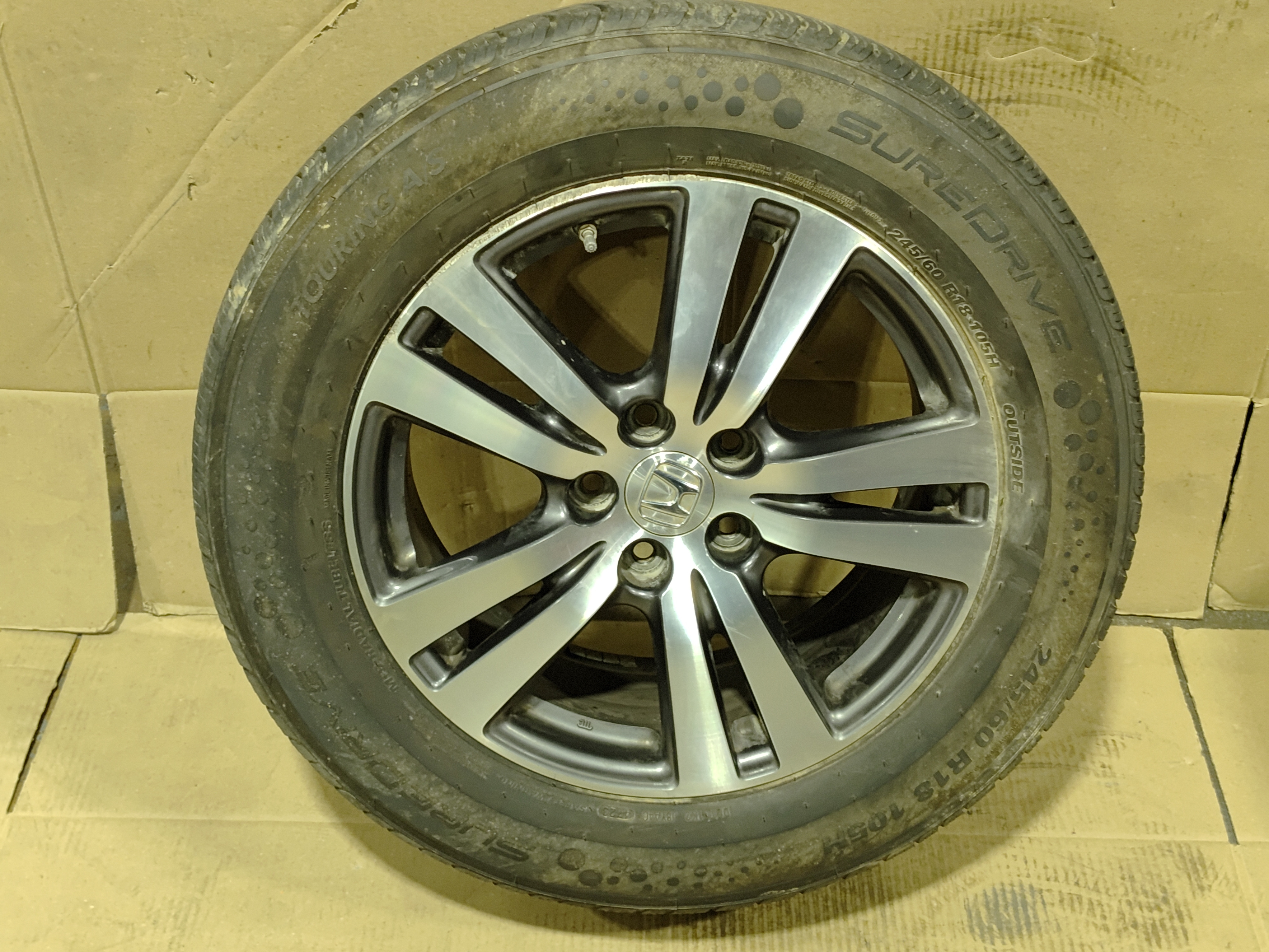 2017-2018 Acura MDX Alloy Wheel Rim R18 8J 245/60 OEM