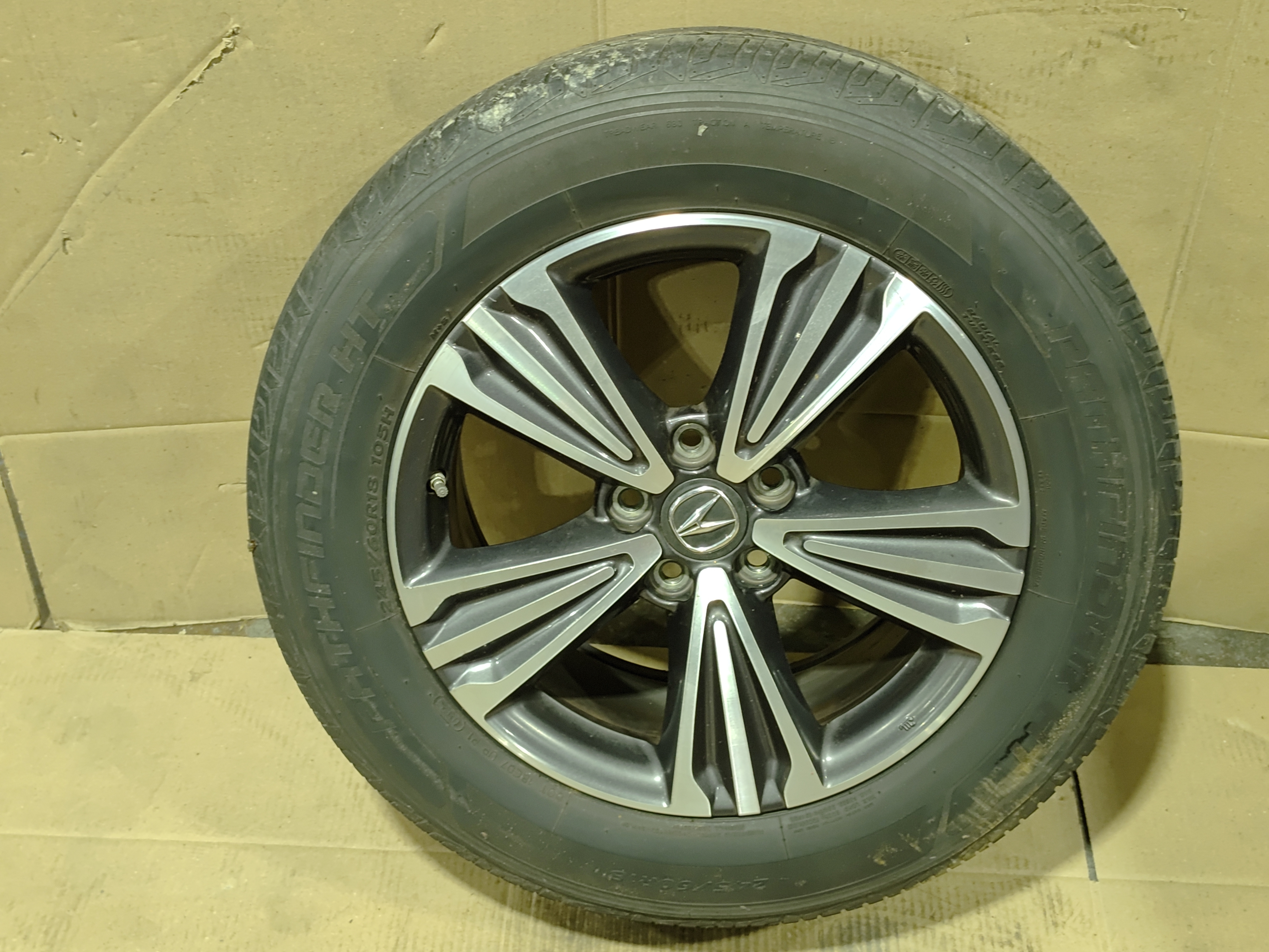 2017-2018 Acura MDX Alloy Wheel Rim R18 8J 245/60 OEM