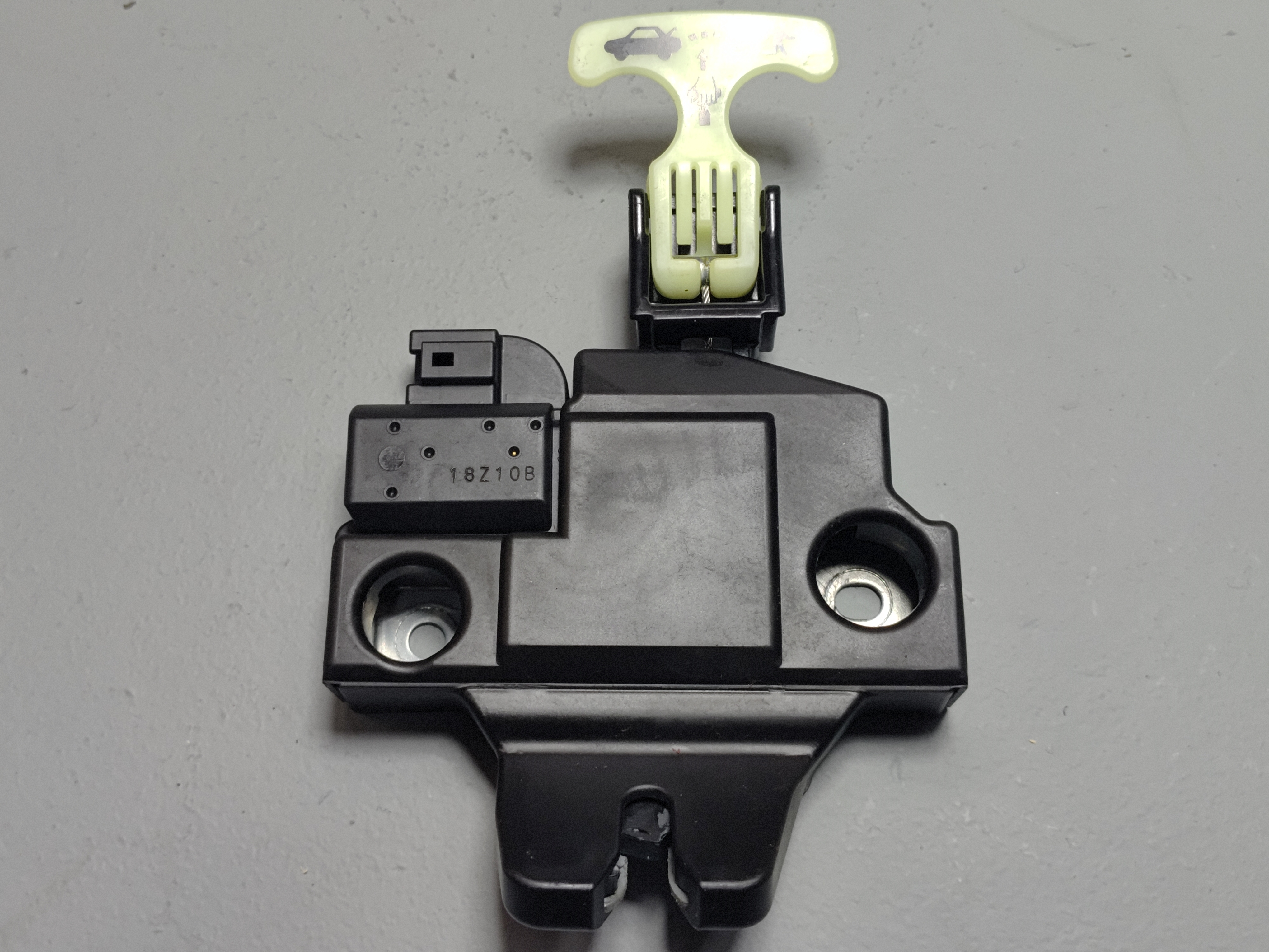 2018-2024 Toyota Camry Rear Trunk Deck Lid Latch Lock Actuator Motor OEM