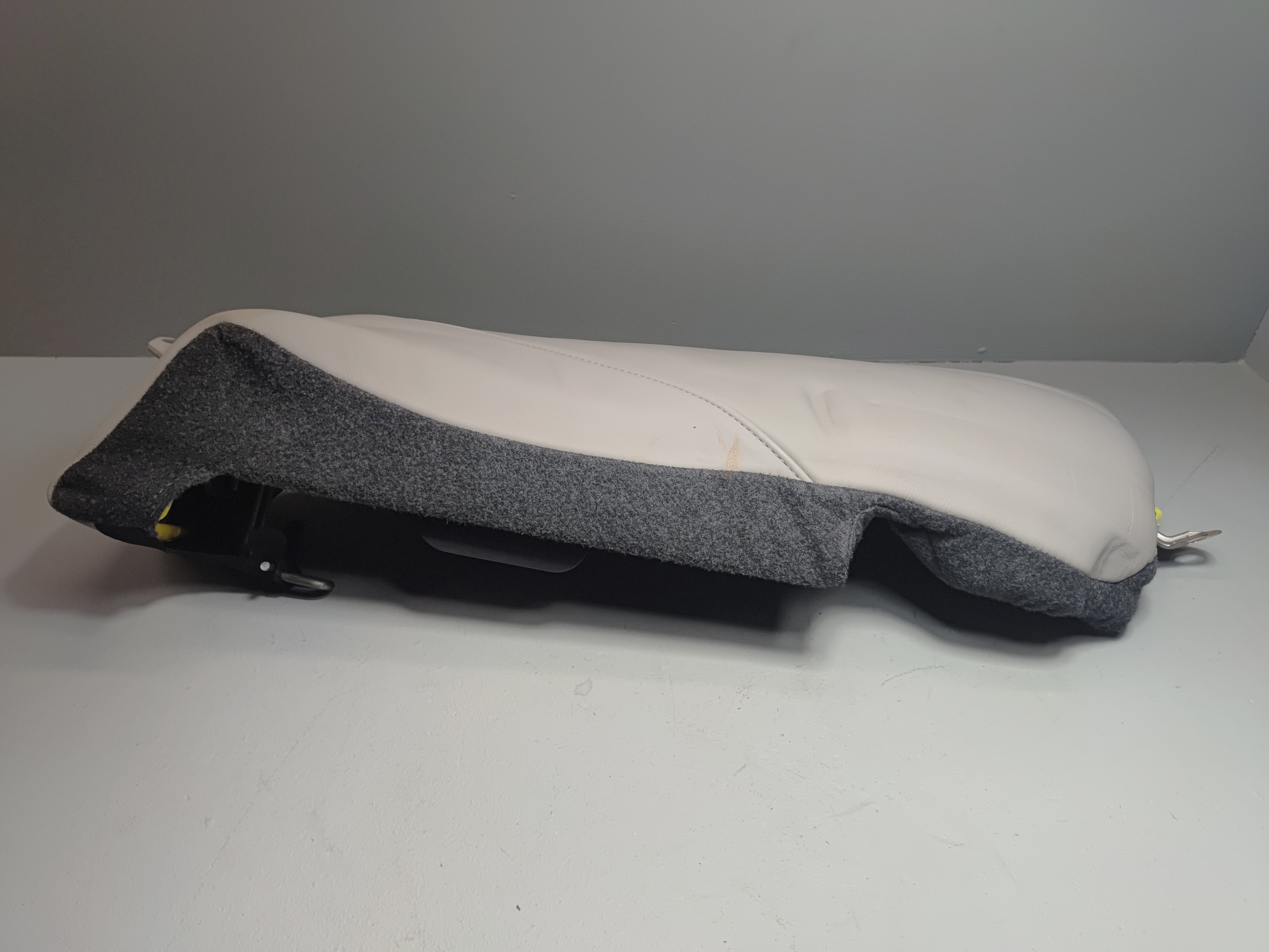 2019 Toyota Camry XSE Rear Left Driver Side Seat Back Leather Bolster OEM Gray