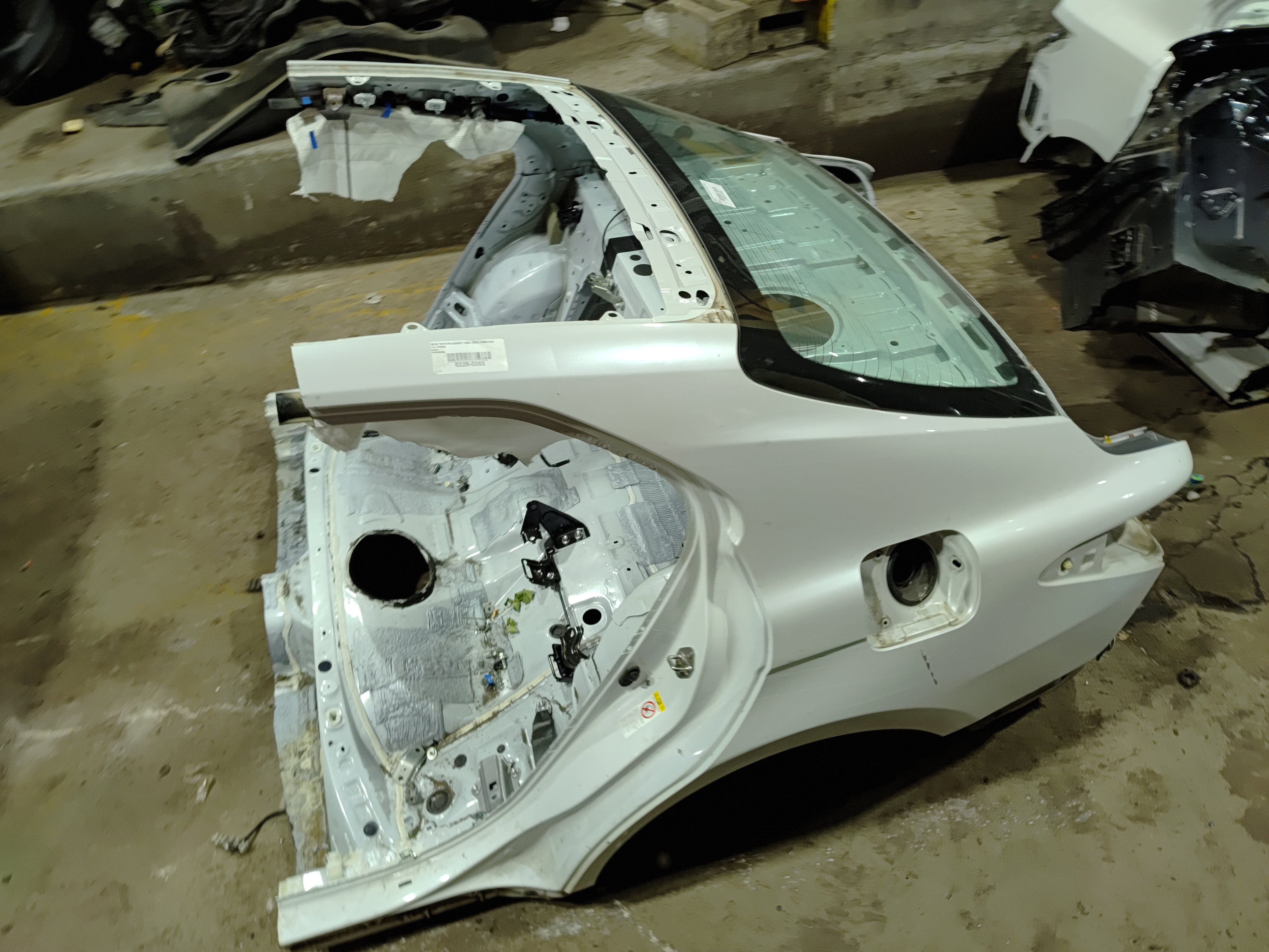 2018-2024 TOYOTA CAMRY REAR DRIVER SIDE CLIP BODY QUARTER PANEL 089 WHITE OEM