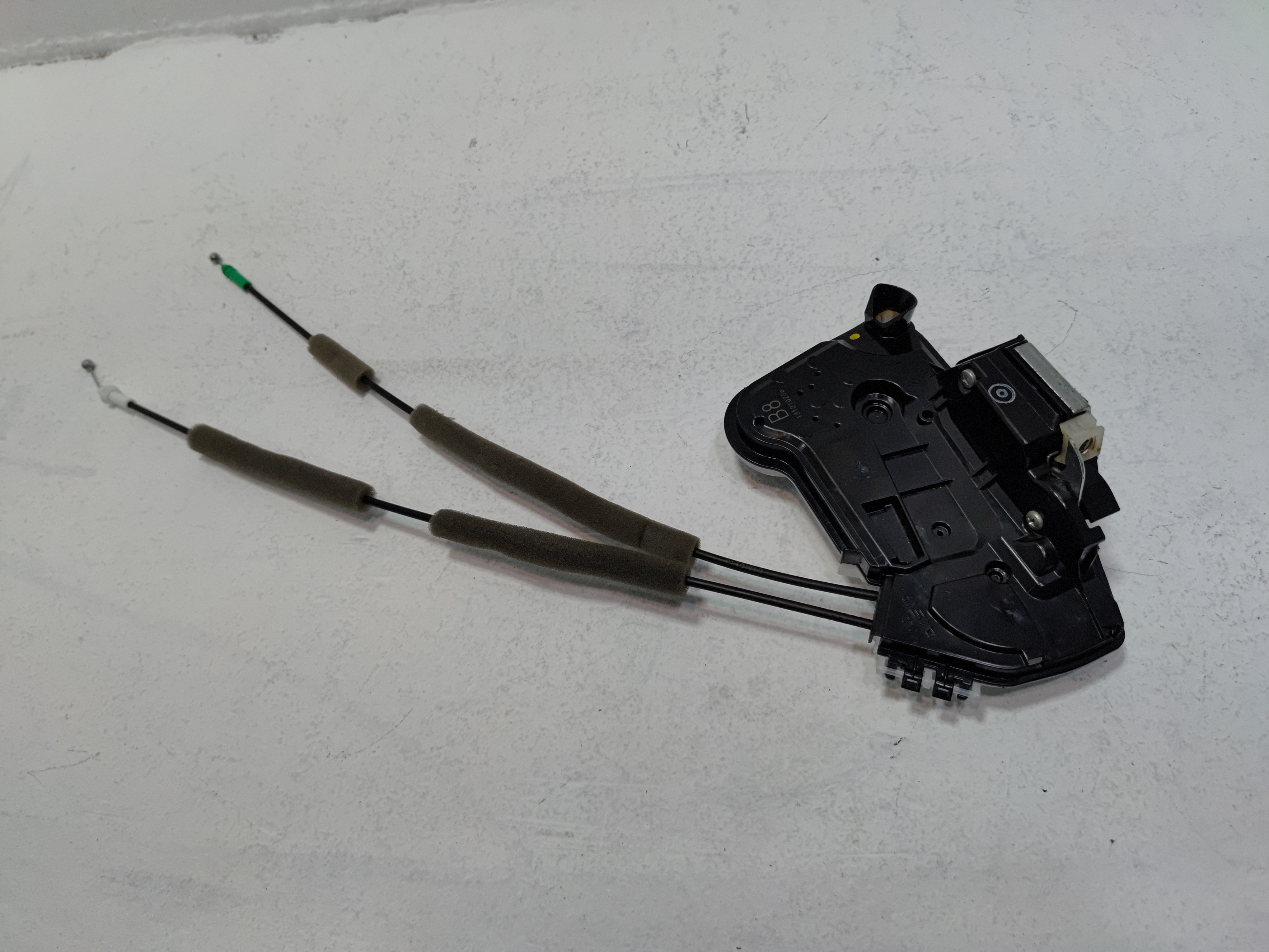 2018 - 2024 TOYOTA CAMRY FRONT LEFT DRIVER SIDE DOOR LOCK LATCH ACTUATOR OEM