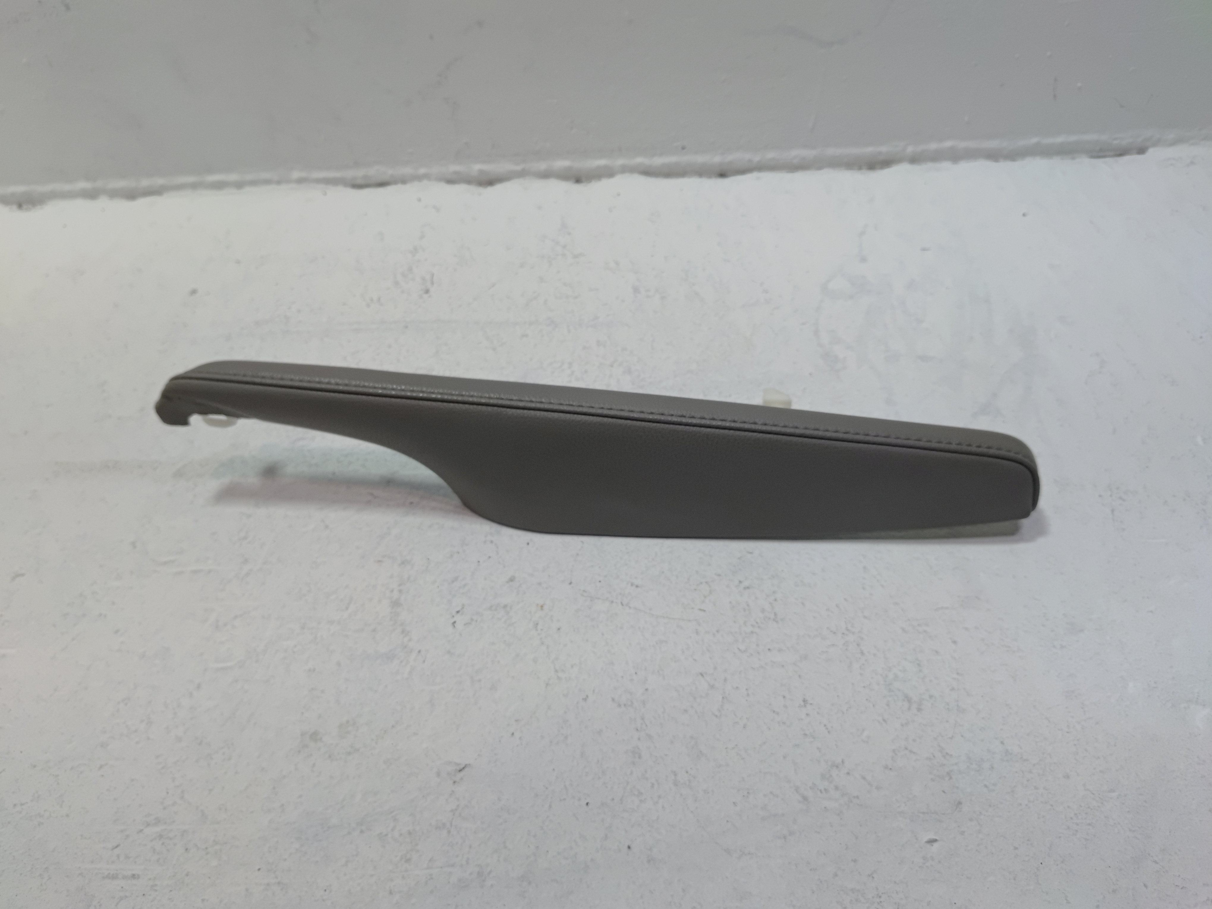 2018-2020 Toyota Camry Front Left Driver Door Armrest Panel Leather OEM