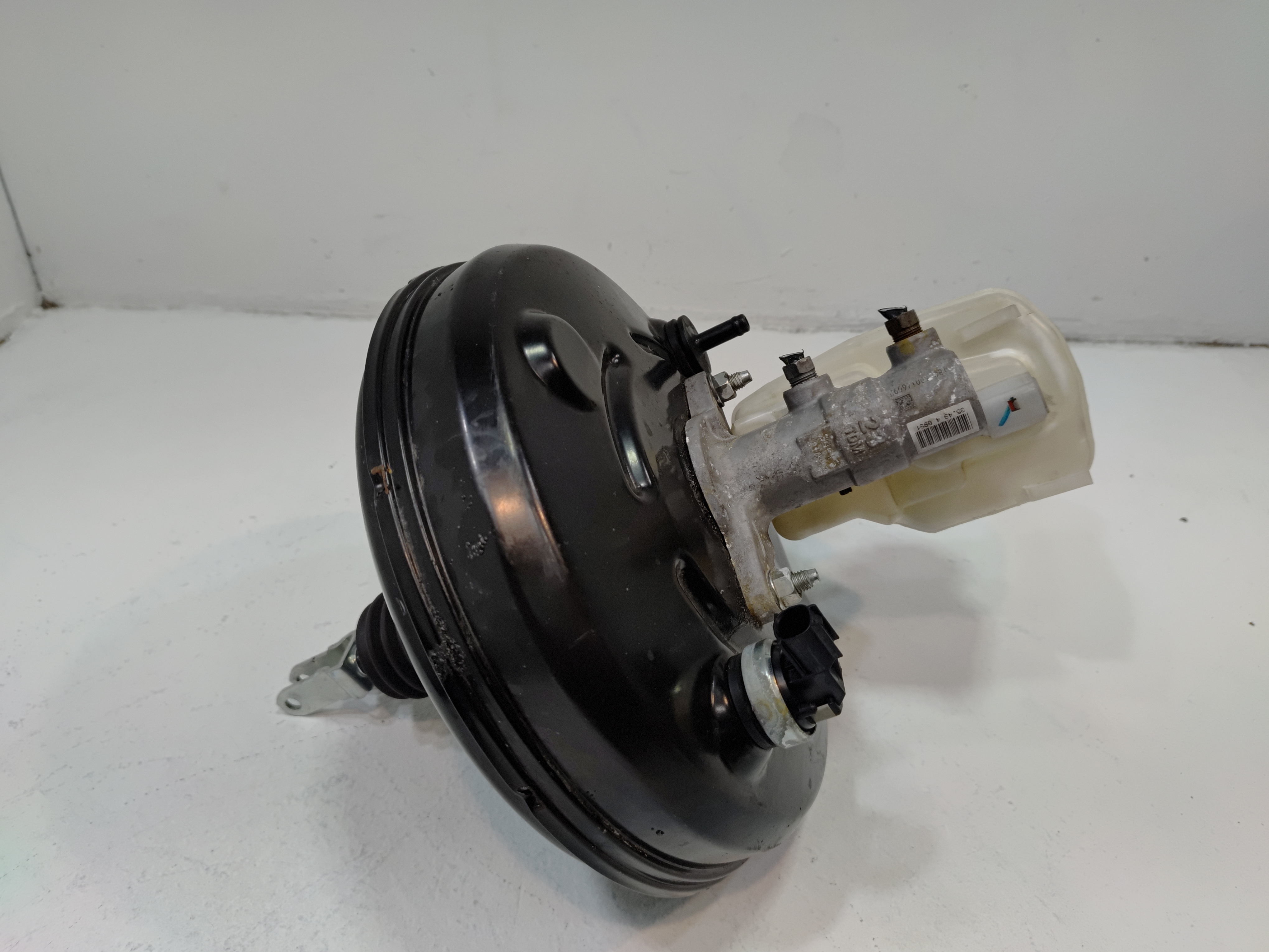 2018-2024 TOYOTA CAMRY 2.5L BRAKE MASTER CYLINDER & BOOSTER & RESERVOIR OEM