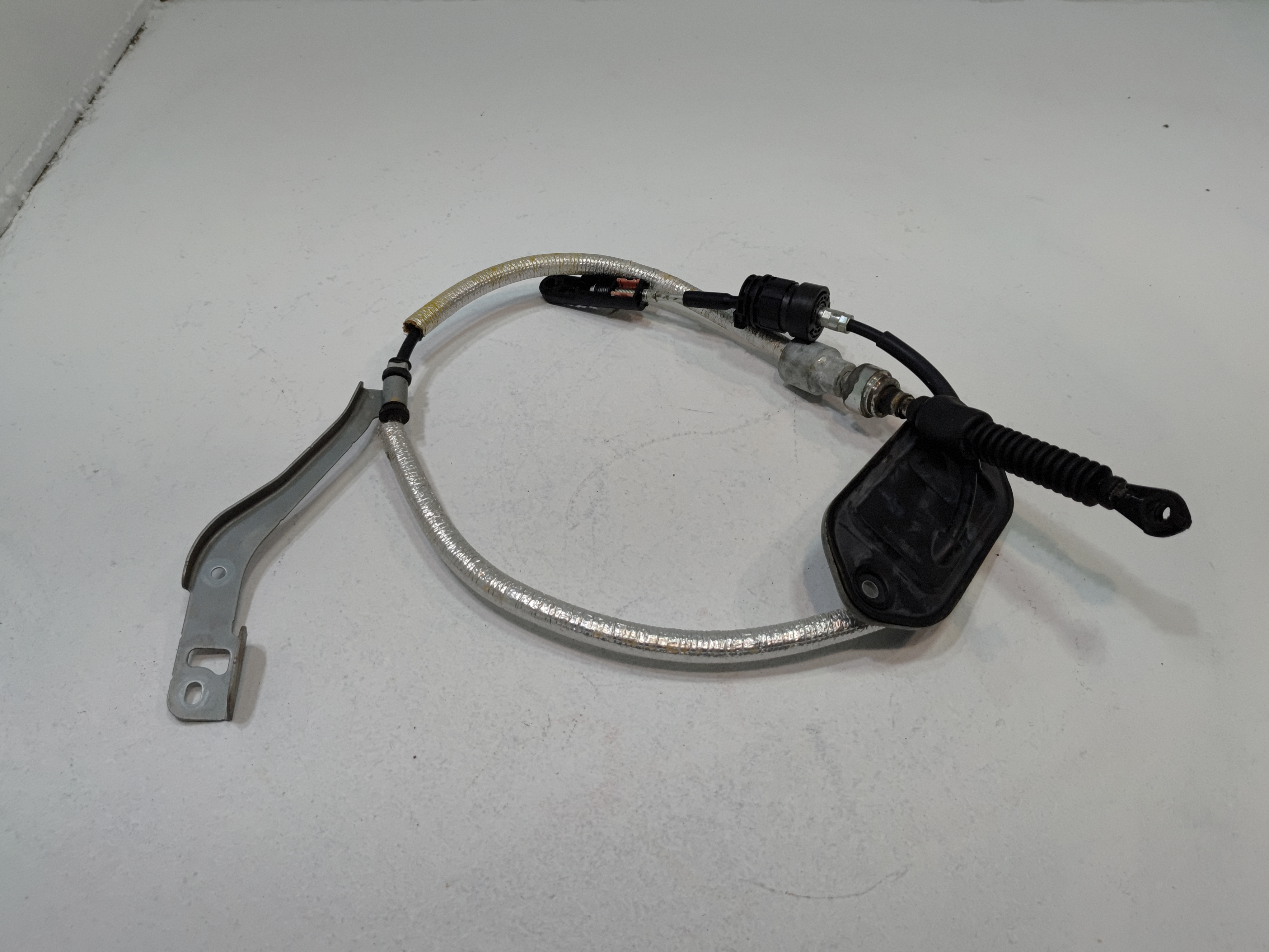 2018-2024 TOYOTA CAMRY FWD TRANSMISSION SHIFT SHIFTER SELECTOR CONTROL CABLE OEM