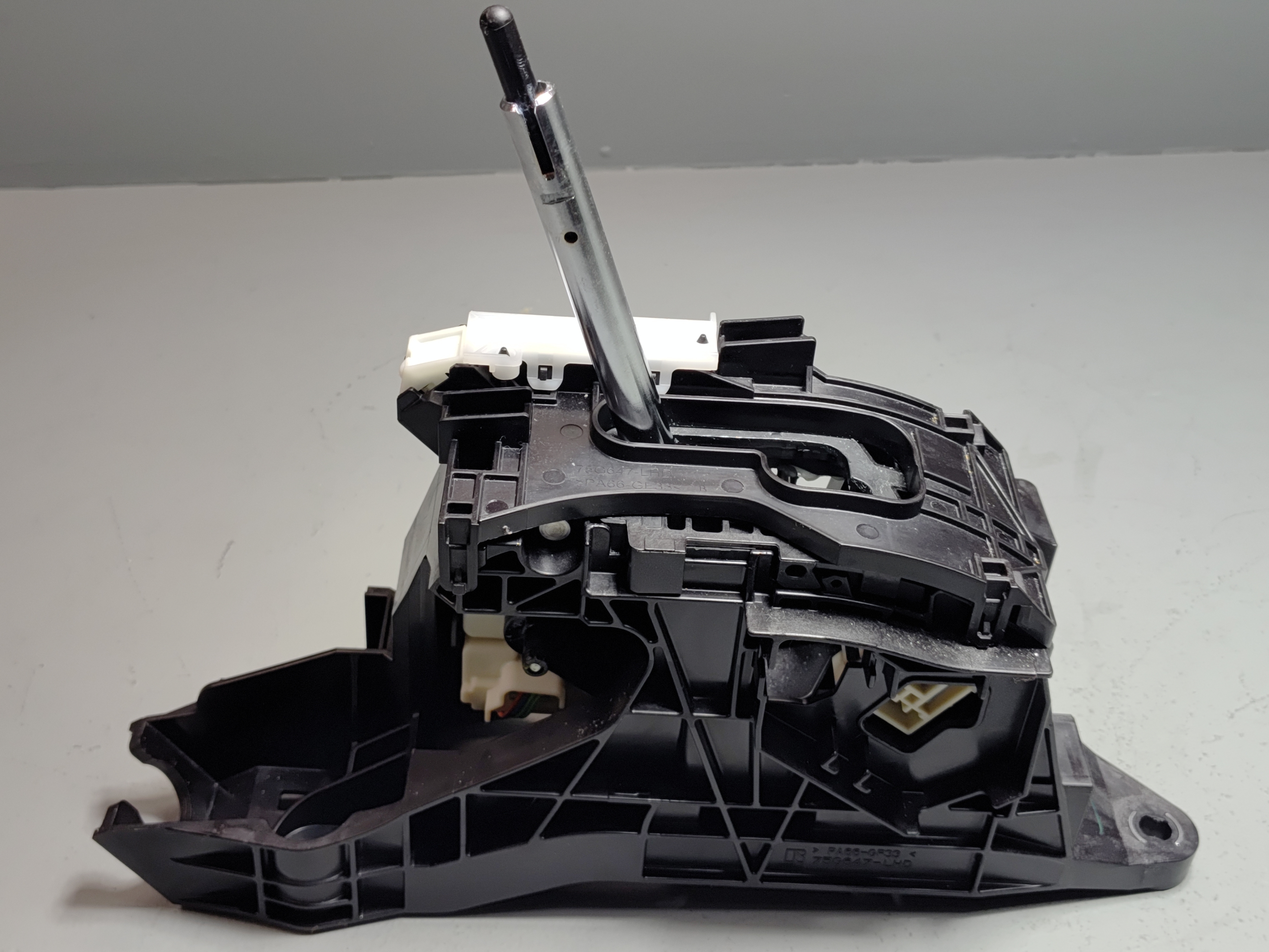 2018-2024 TOYOTA CAMRY TRANSMISSION SHIFT SHIFTER GEAR SELECTOR LEVER OEM