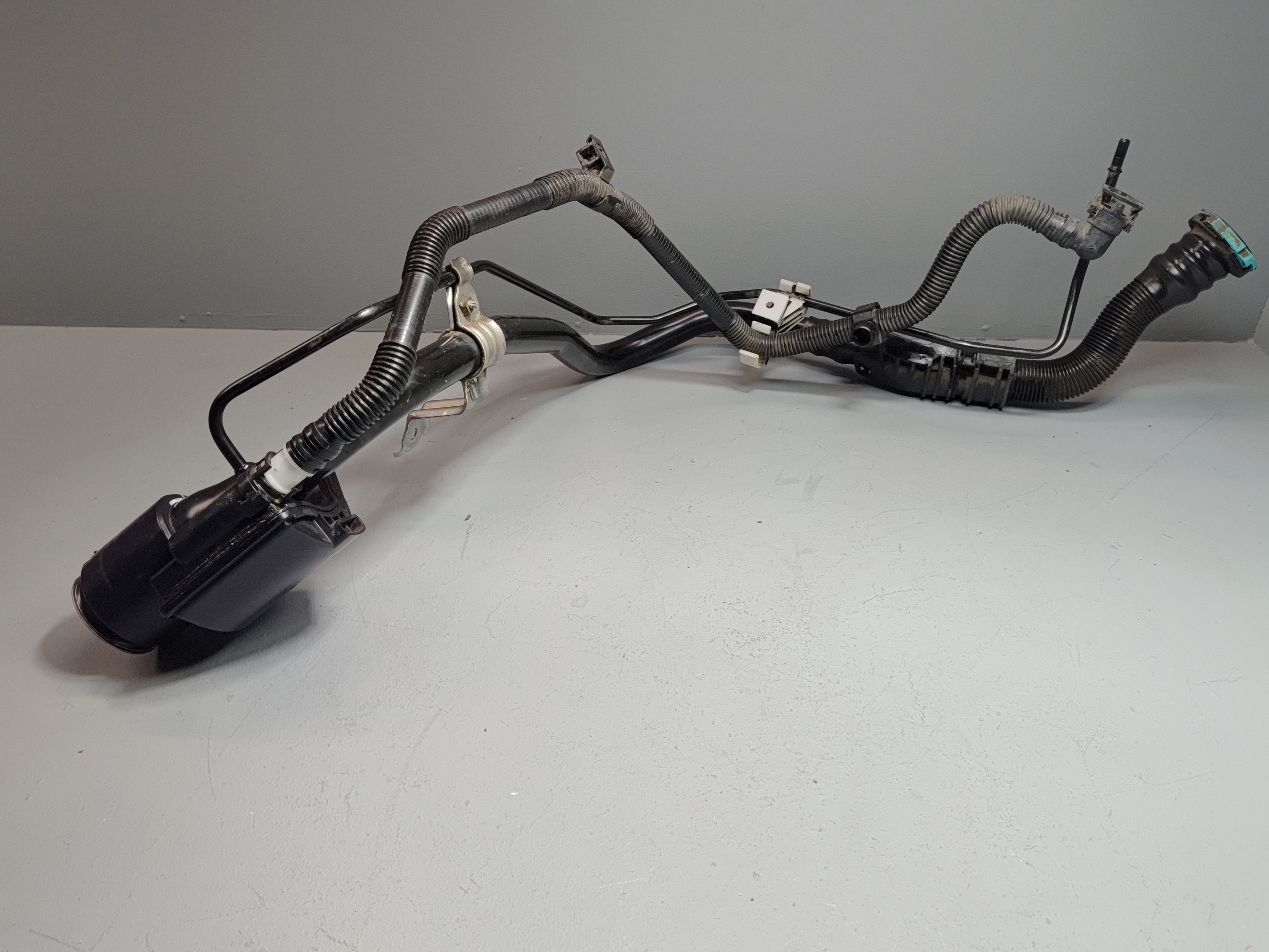 2018-2024 Camry Toyota FWD Fuel Gas Tank Filler Neck Hose Tube Pipe OEM