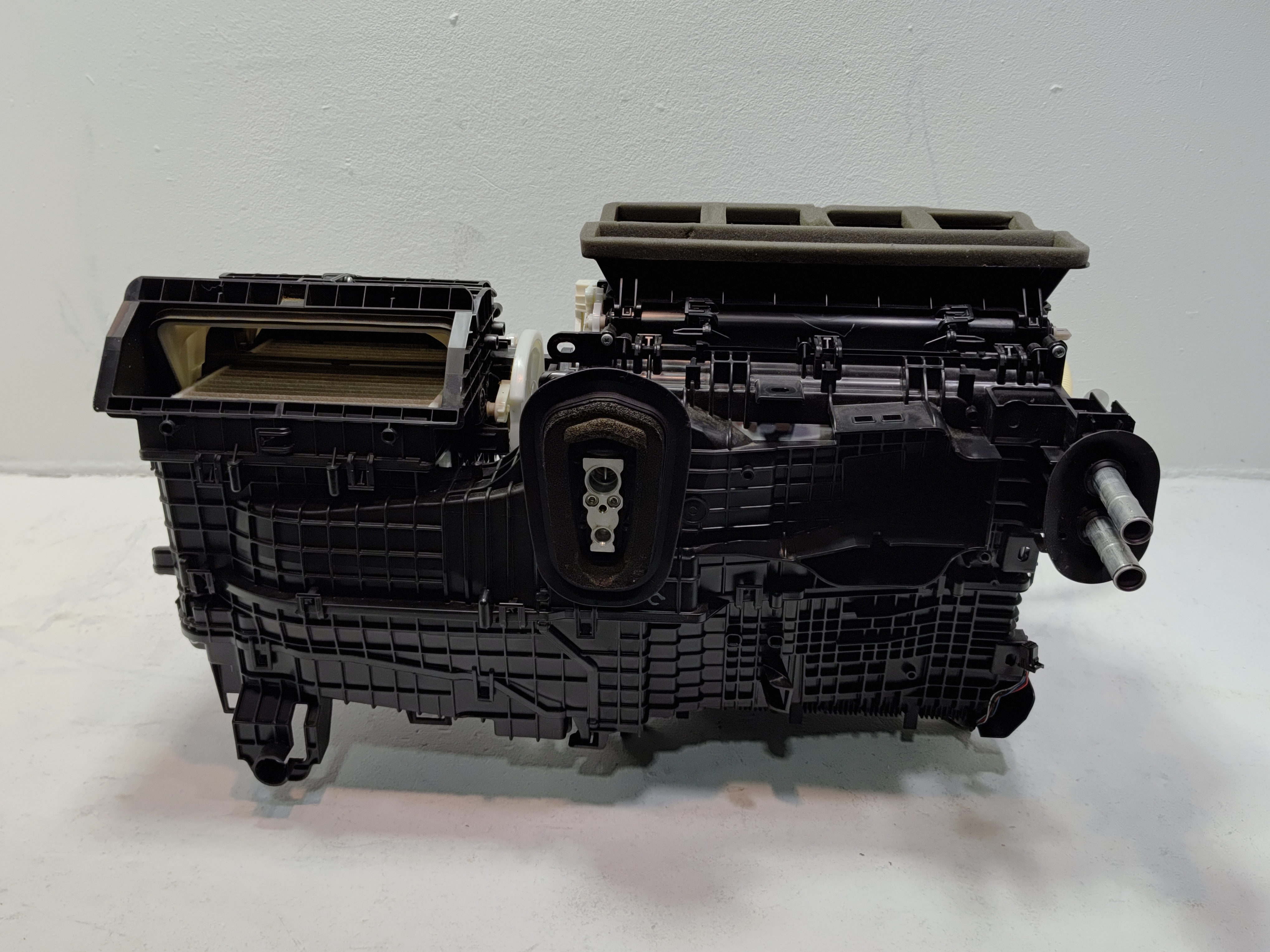 TOYOTA CAMRY AC HVAC CLIMATE HEATER BLOWER HOUSING BOX ASSEMBLY 2018-2024 OEM