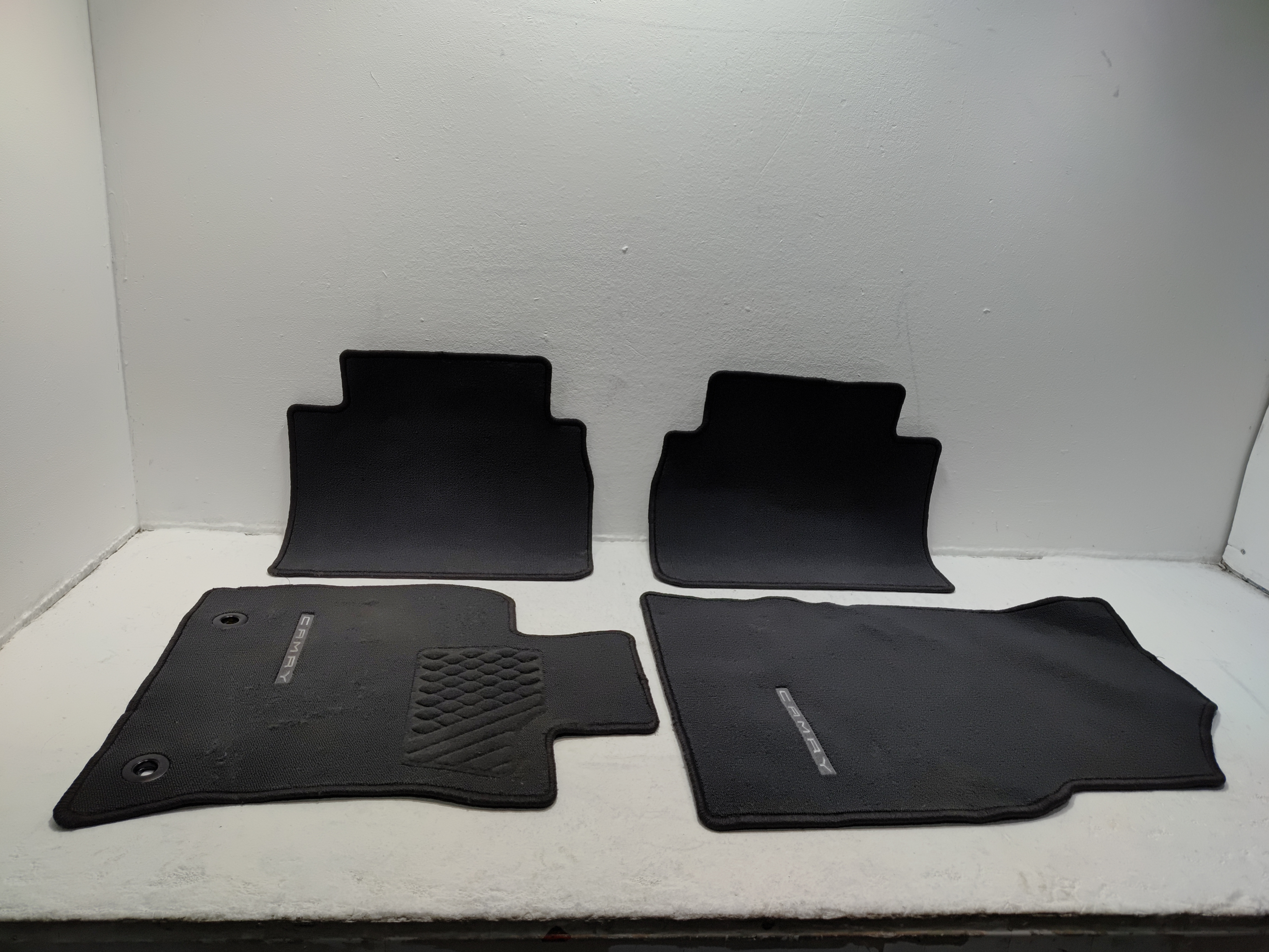 2018-2024 TOYOTA CAMRY INTERIOR FLOOR CARPET COVER MAT SET OF 4PCS OEM