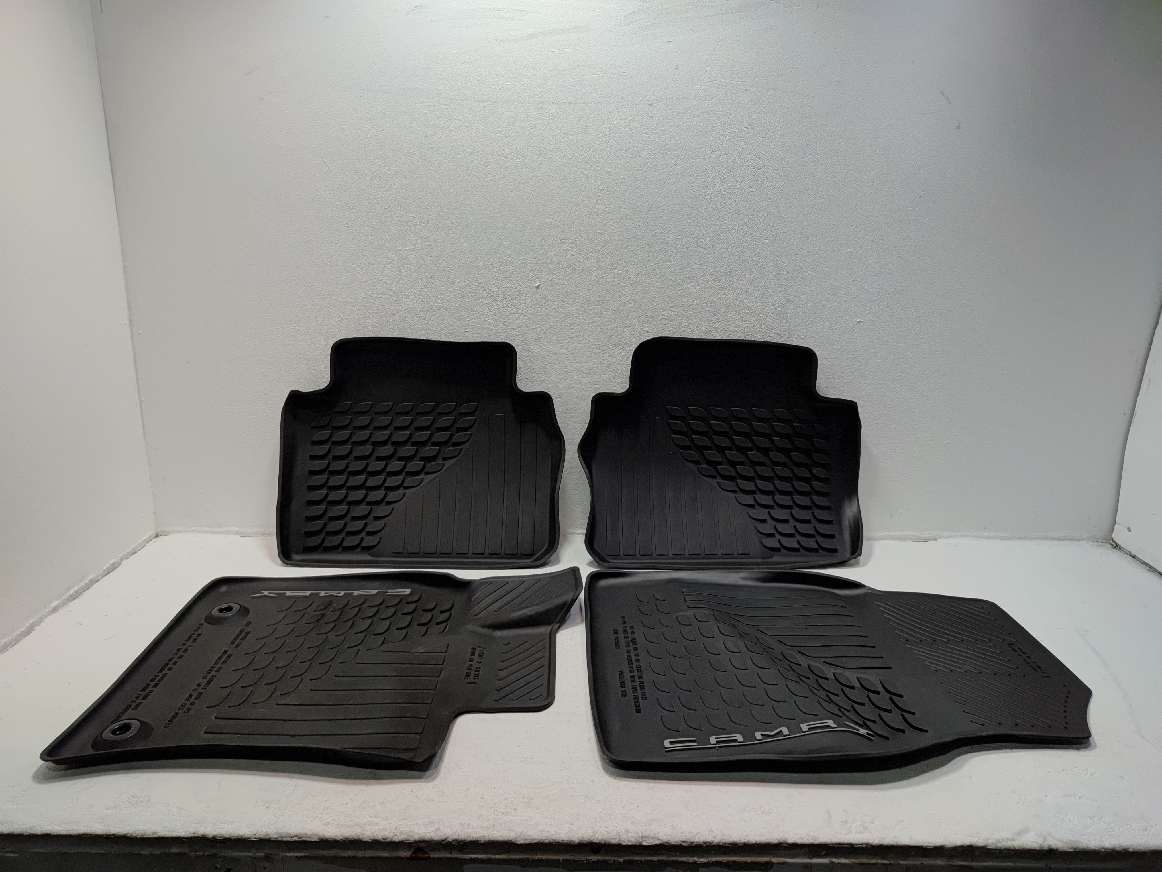 TOYOTA CAMRY ALL WEATHER INTERIOR FLOOR RUBBER COVER LINER MAT OEM  2018-2024