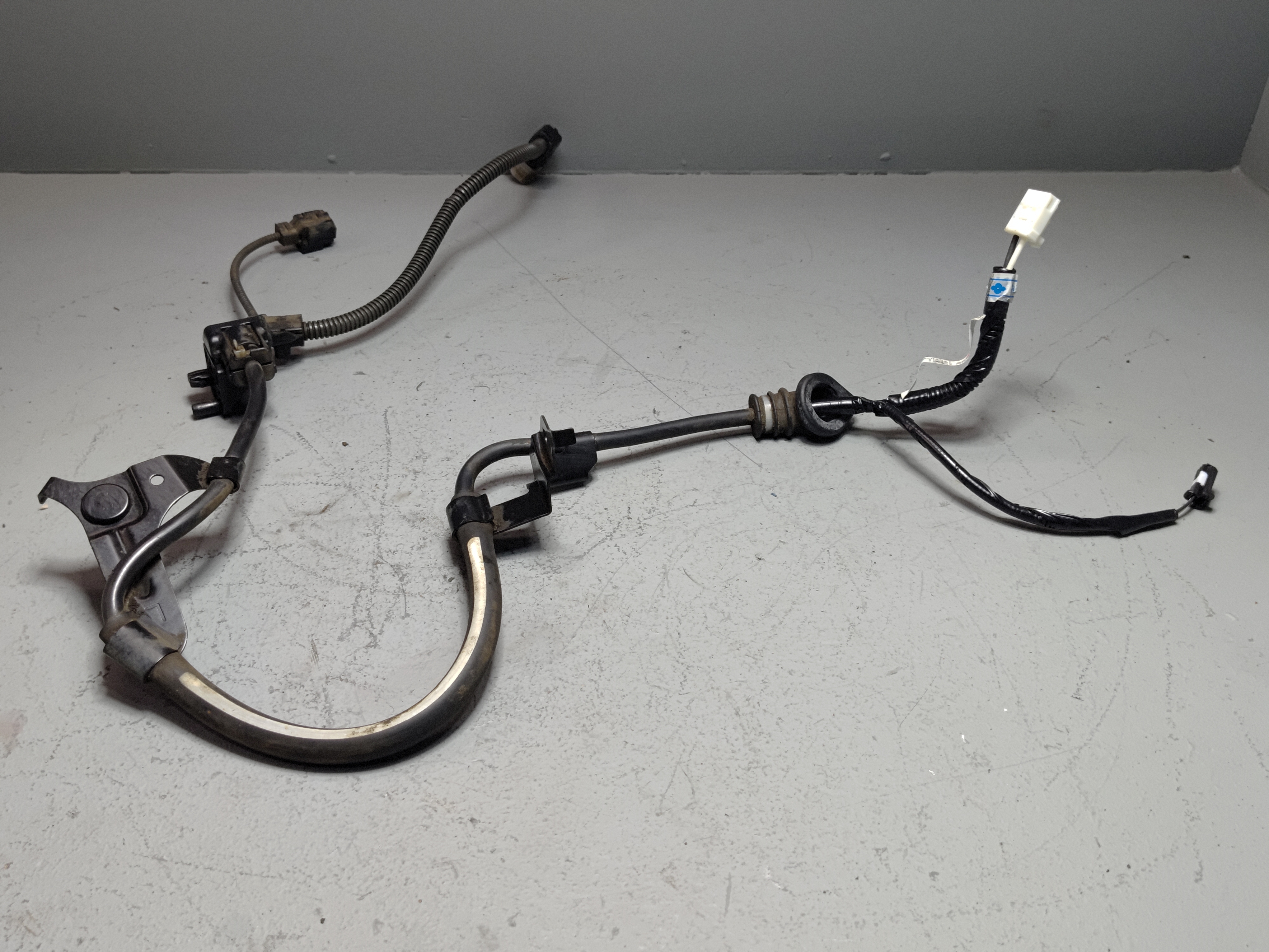 2018-2024 TOYOTA CAMRY REAR LEFT DRIVER SIDE ABS WHEEL SPEED SENSOR WIRE OEM