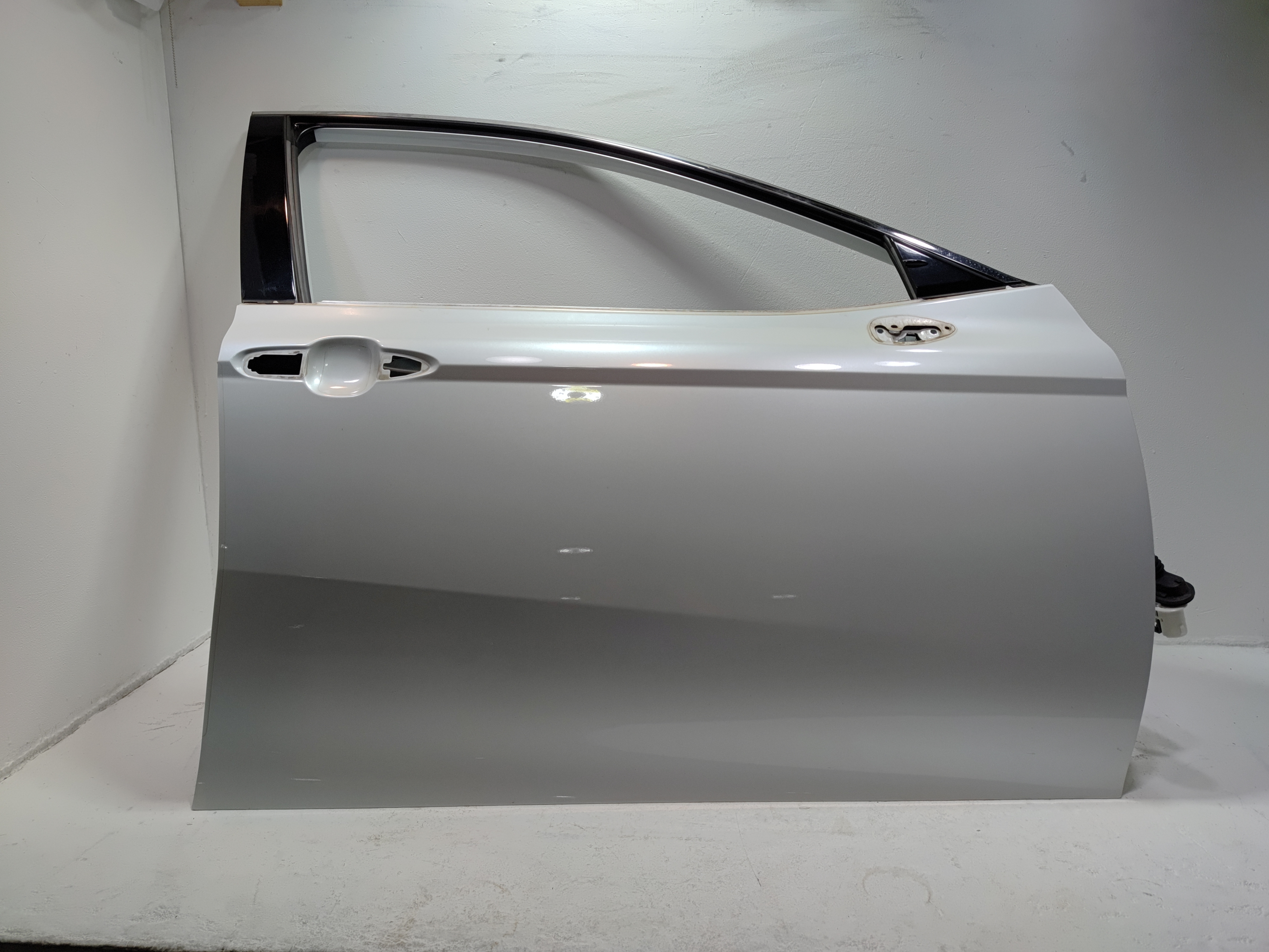 2018-2024 Toyota Camry Front Right Passenger Door Shell Panel OEM