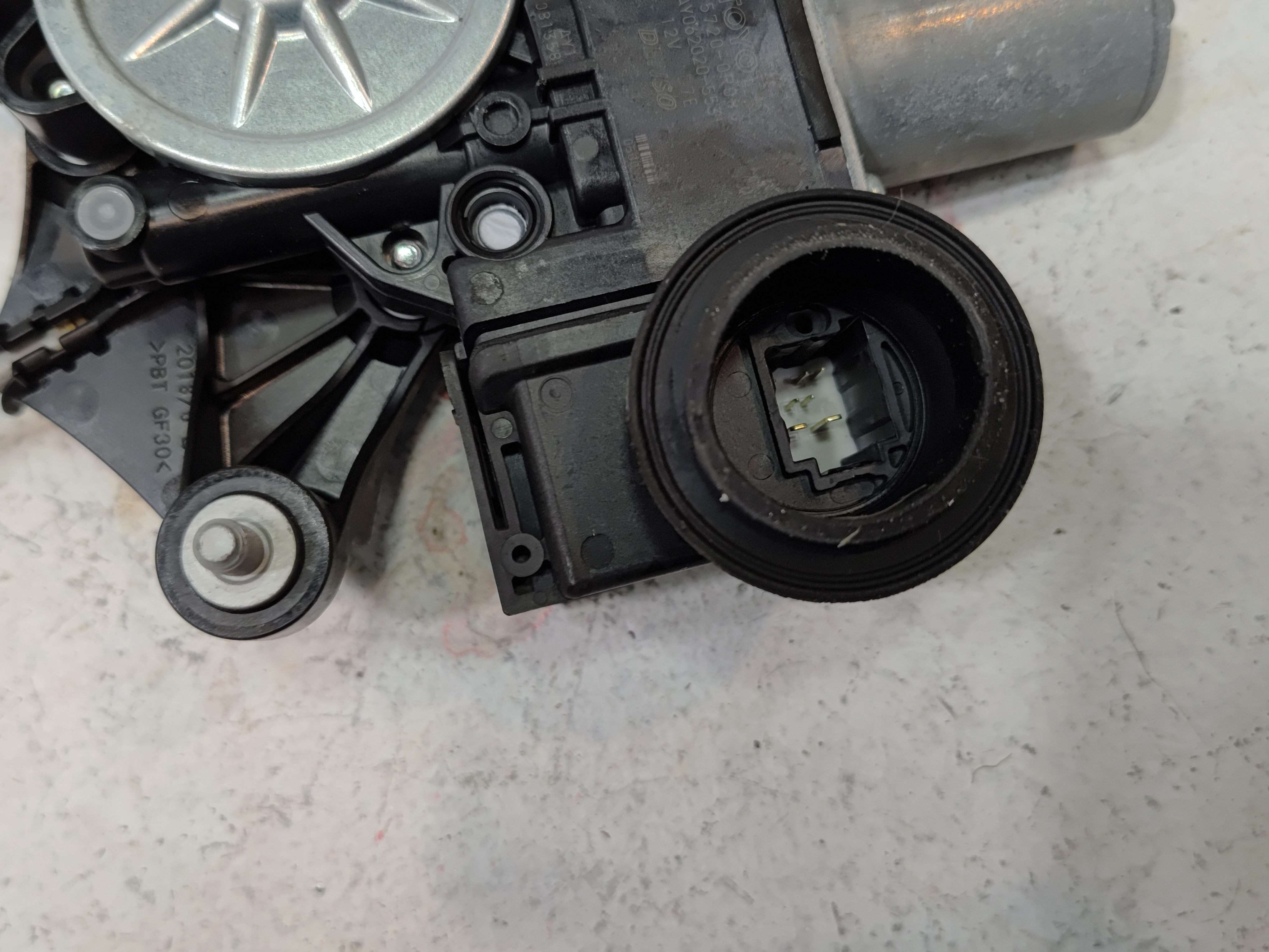 2019-2024 TOYOTA RAV4 REAR LEFT DRIVER SIDE DOOR WINDOW REGULATOR W/ MOTOR OEM