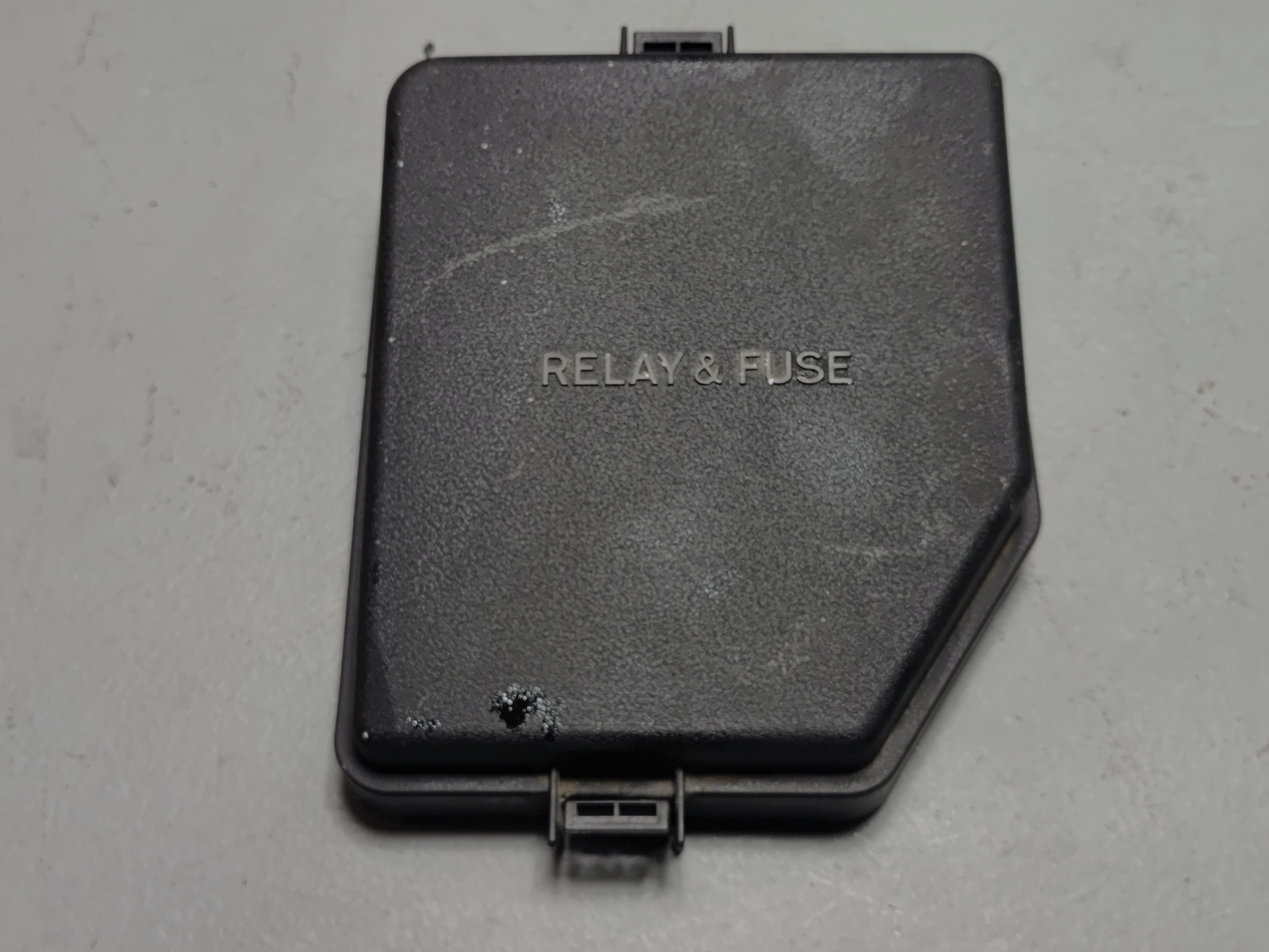 2019-22 Toyota RAV4 Hybrid Engine Passenger Side Fuse Relay Box Upper Cover OEM