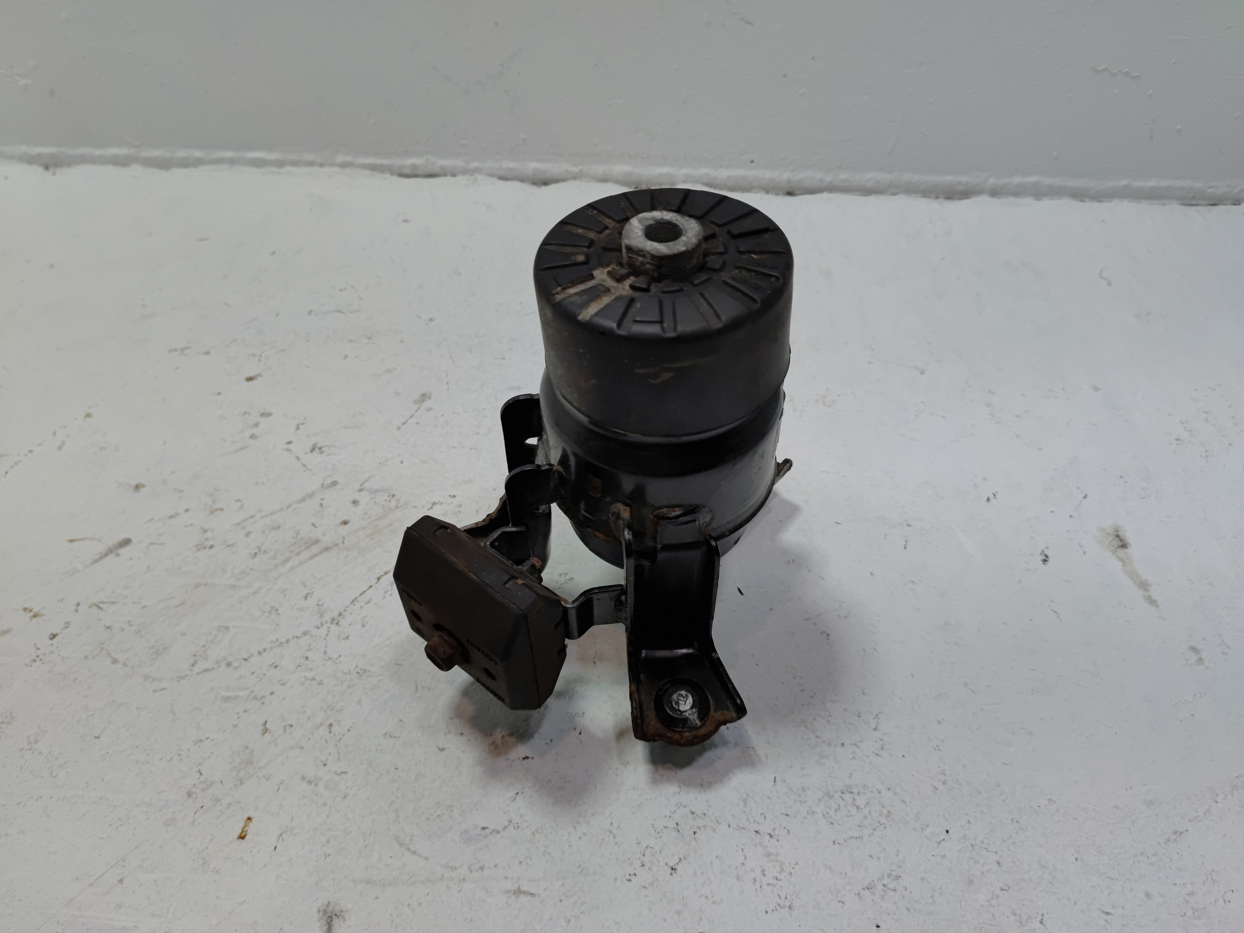 2019-2025 Toyota RAV4 Hybrid Engine Motor Forward Mount Support Insulator OEM