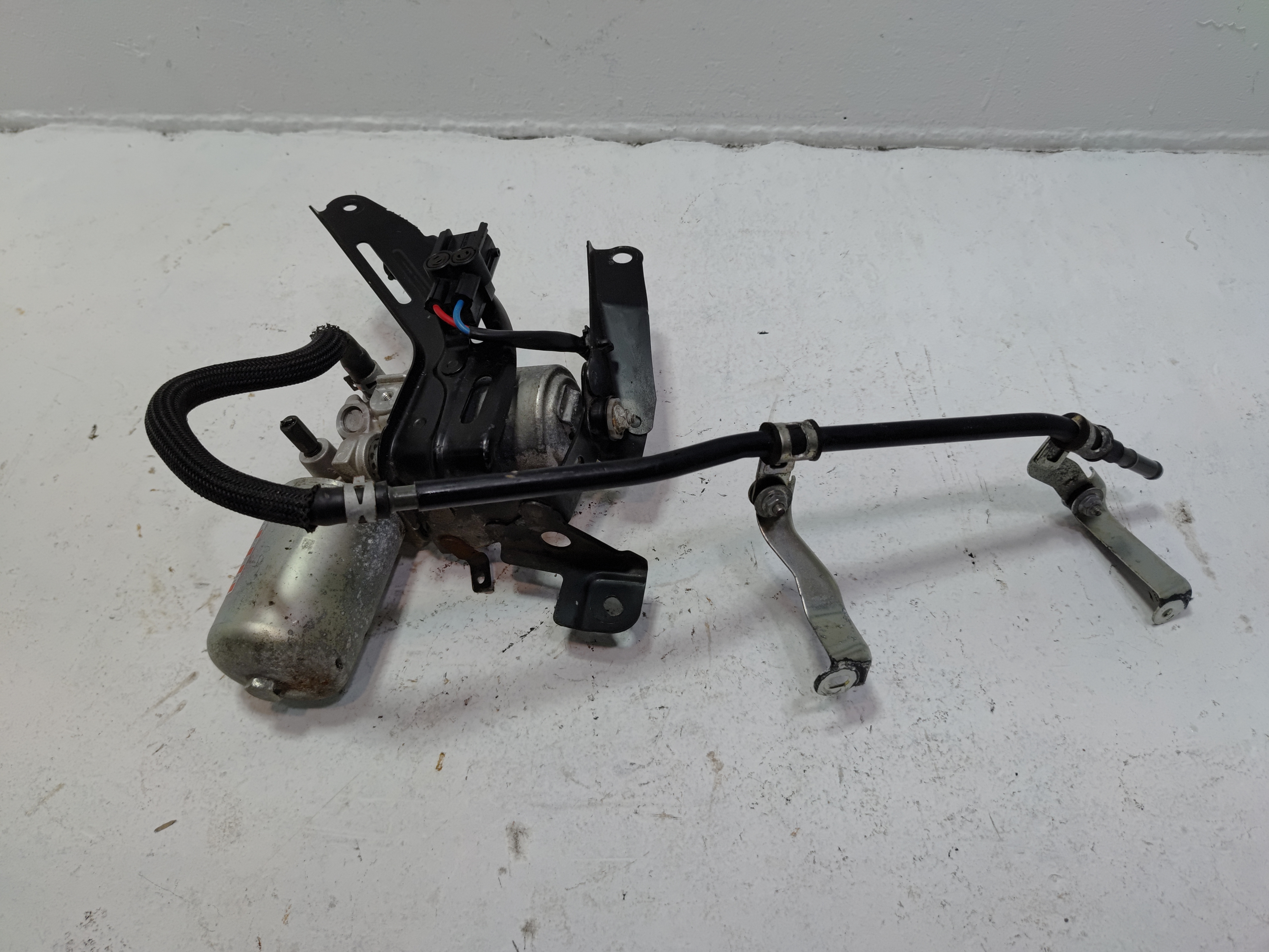 2019-2022 Toyota RAV4 Hybrid ABS Brake Booster Pump Control Unit OEM