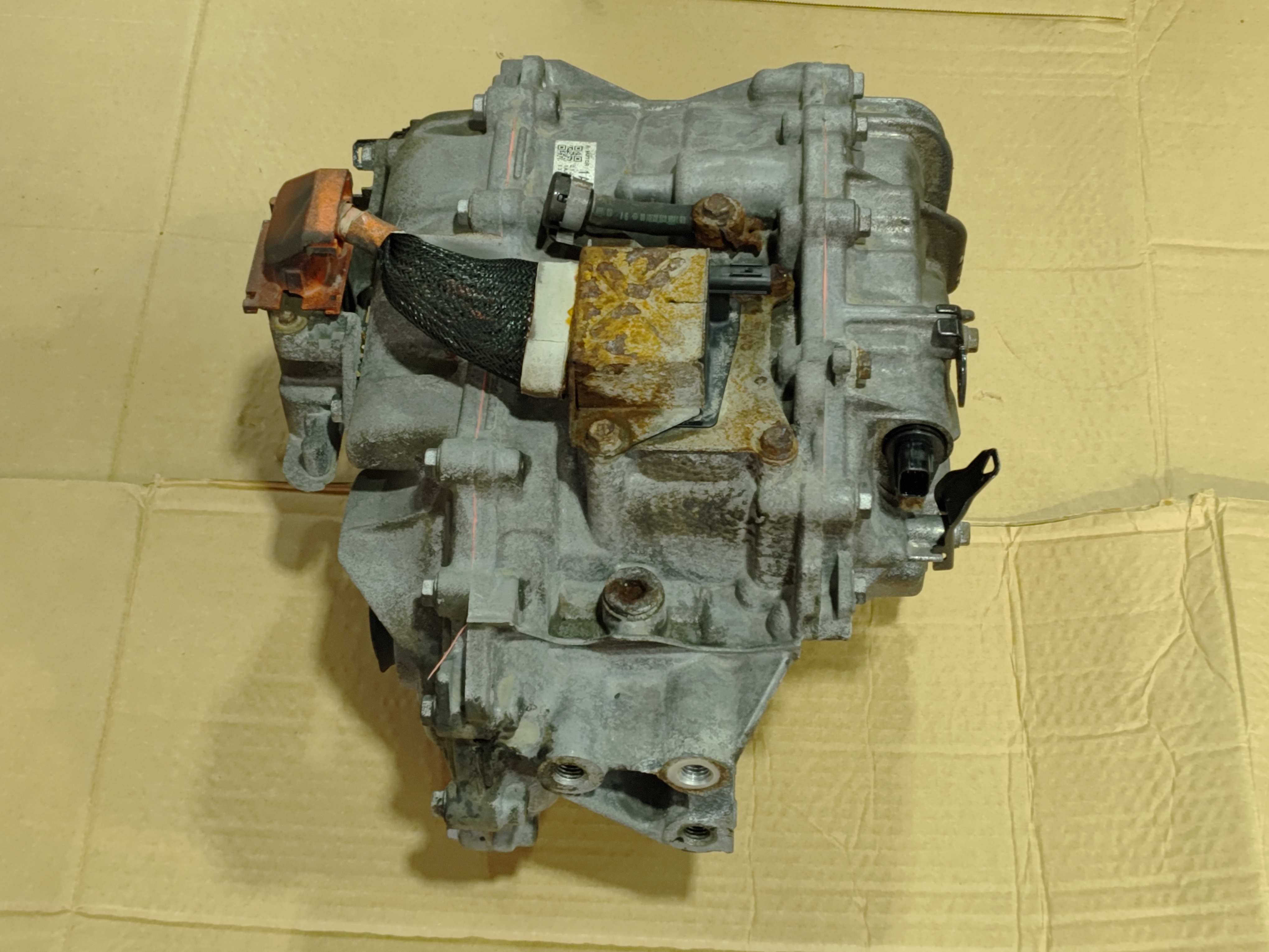 2019-2025 TOYOTA CROWN HYBRID AWD ELECTRIC REAR DIFFERENTIAL AXLE CARRIER OEM