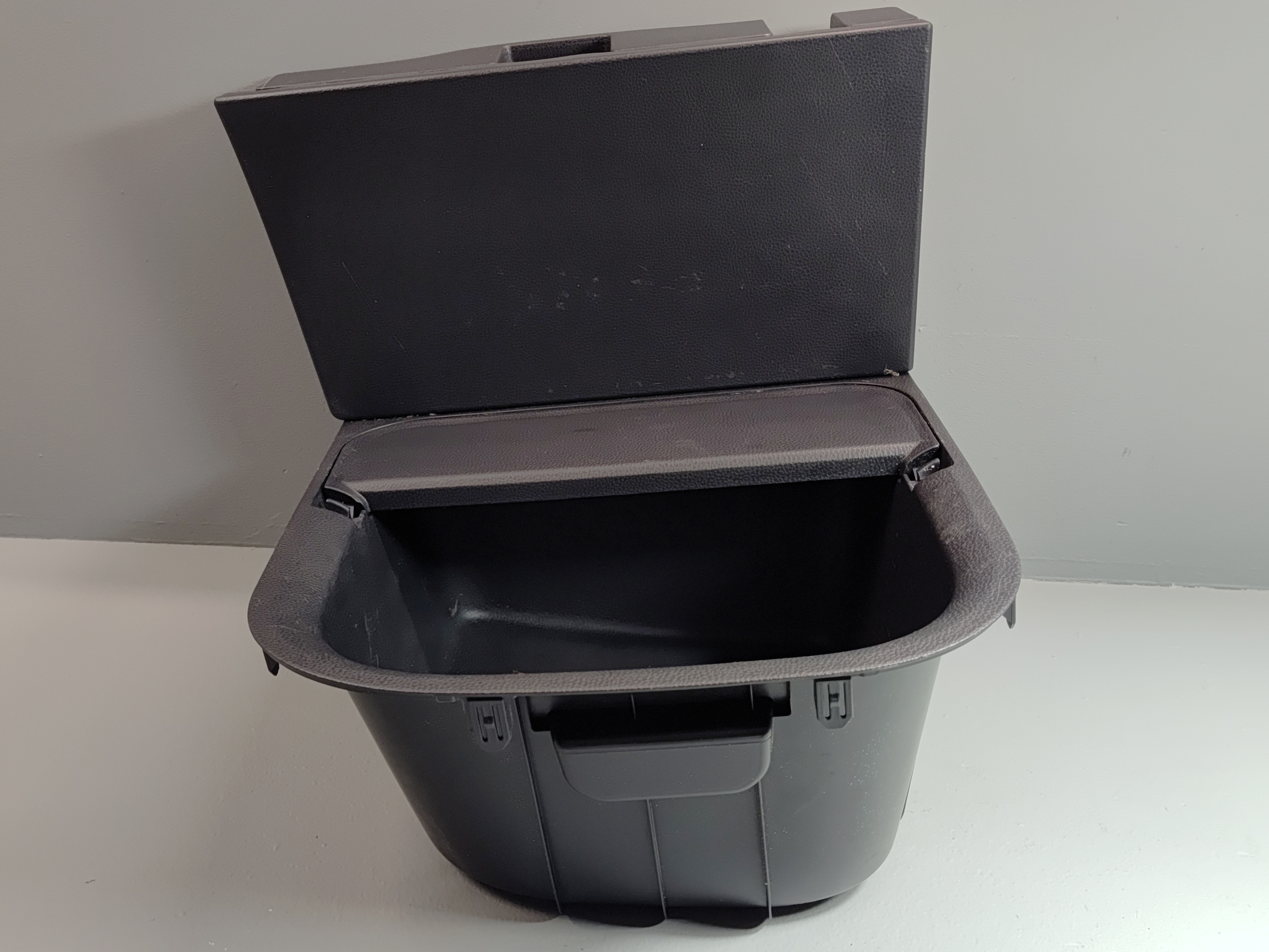 2019-2024 TOYOTA RAV4 HYBRYD TRUNK PASSENGER SIDE BATTERY HOLE COVER TRIM OEM