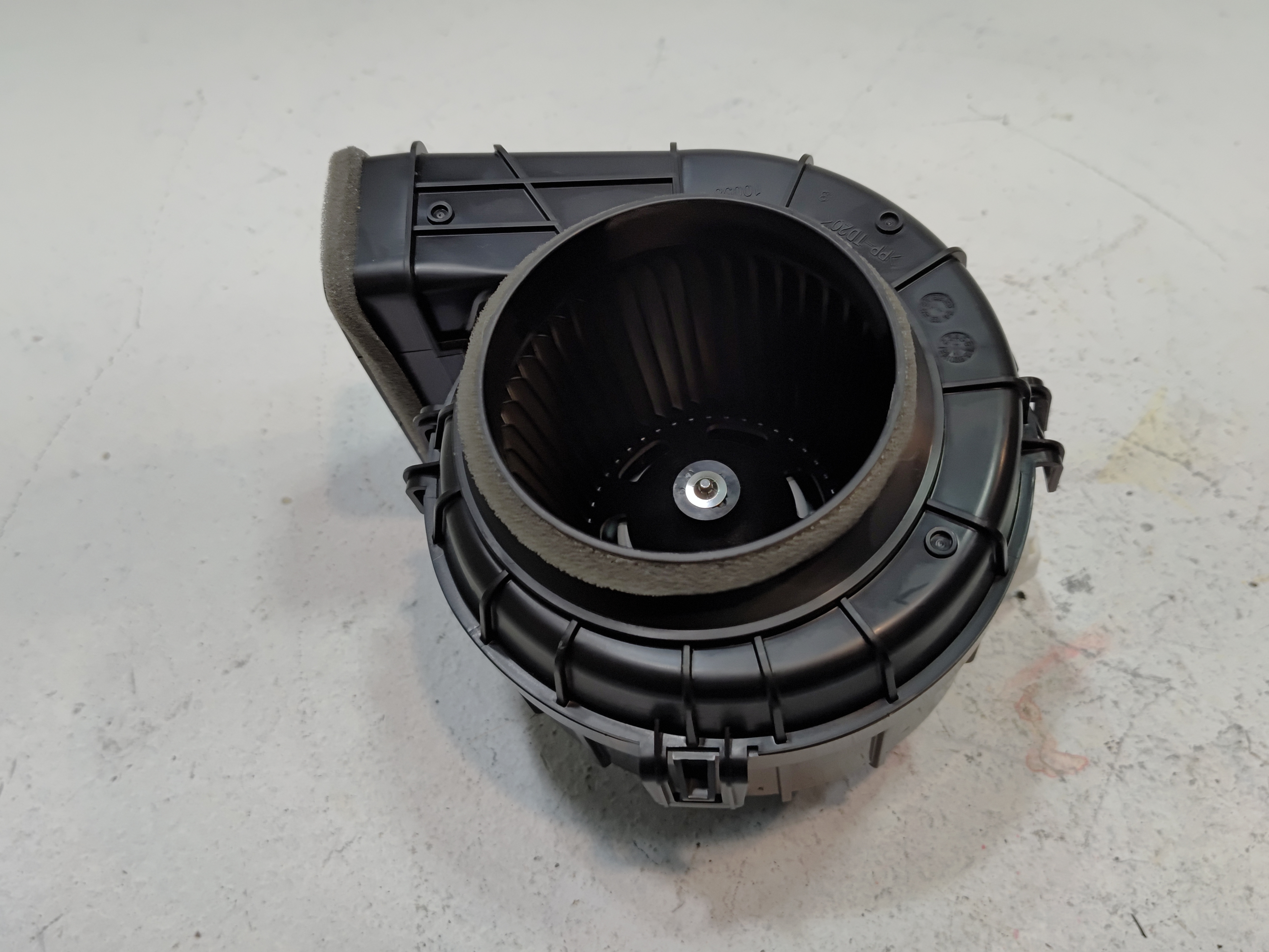 2019-2025 Toyota RAV4 	Hybrid Drive Motor Battery Pack Cooling Fan Assembly OEM