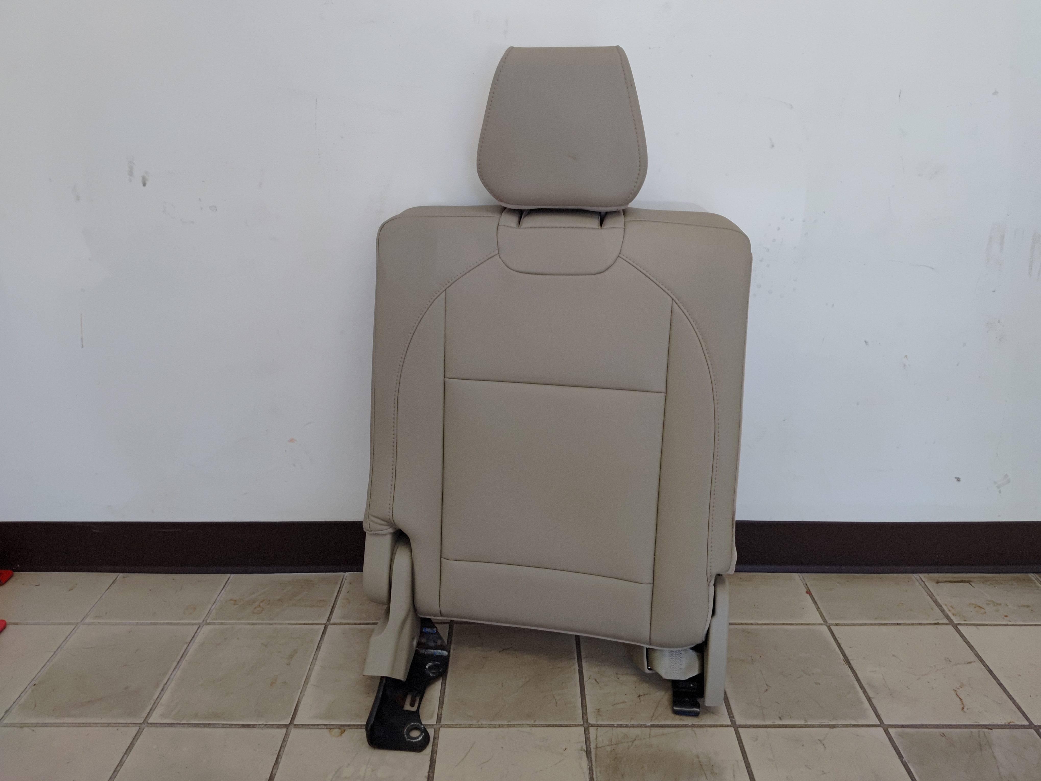 2014-2020 Acura Mdx 3 Row Rear Right Passenger Side Seat Back Cover OEM