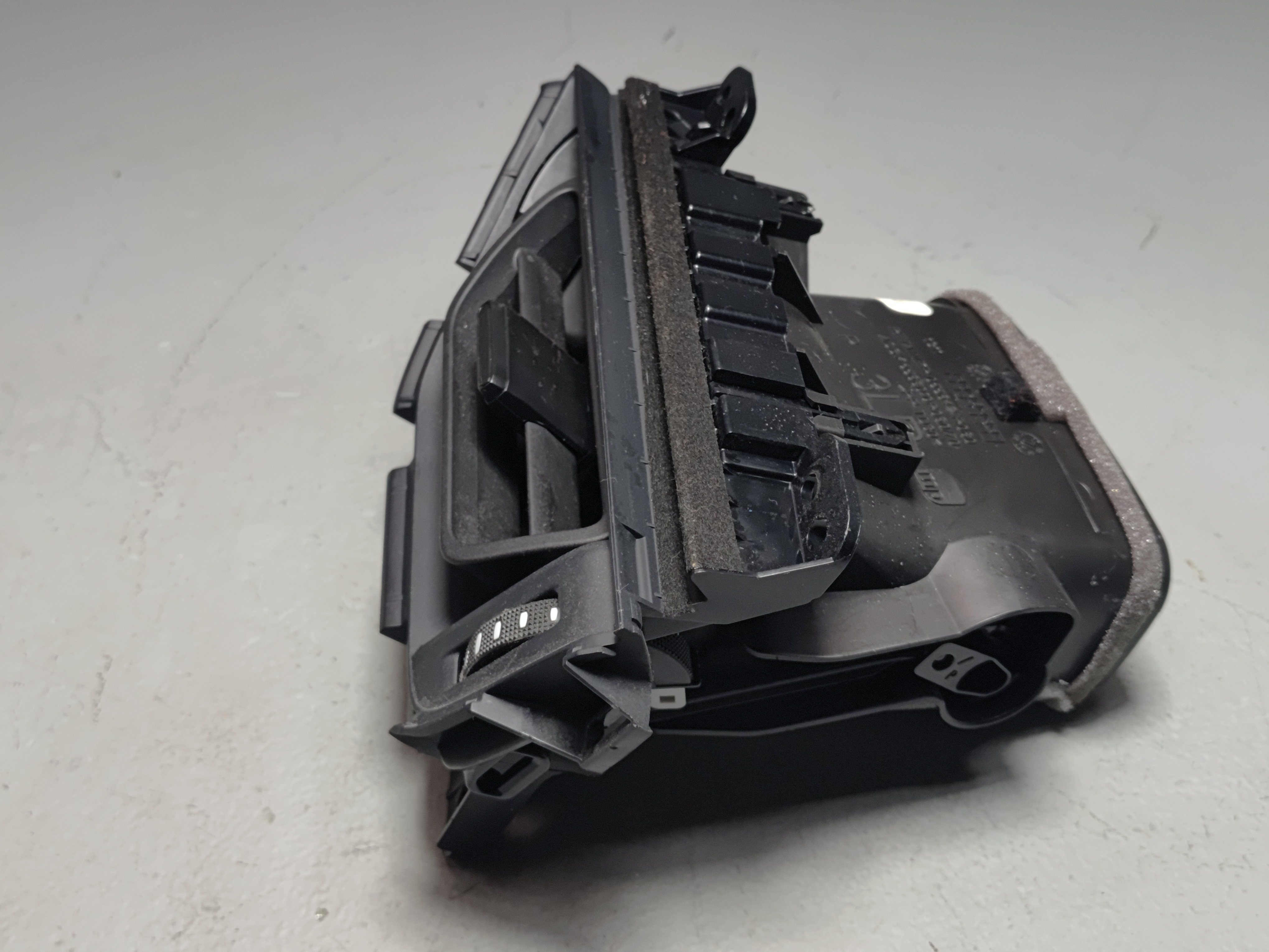 2019-2025 Toyota RAV4 Dashboard Right Passenger Side Outer Air Vent Grille OEM